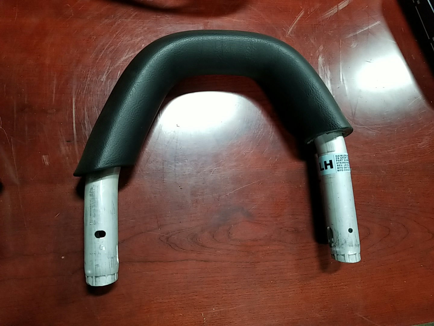 Gen 3 left roll bar