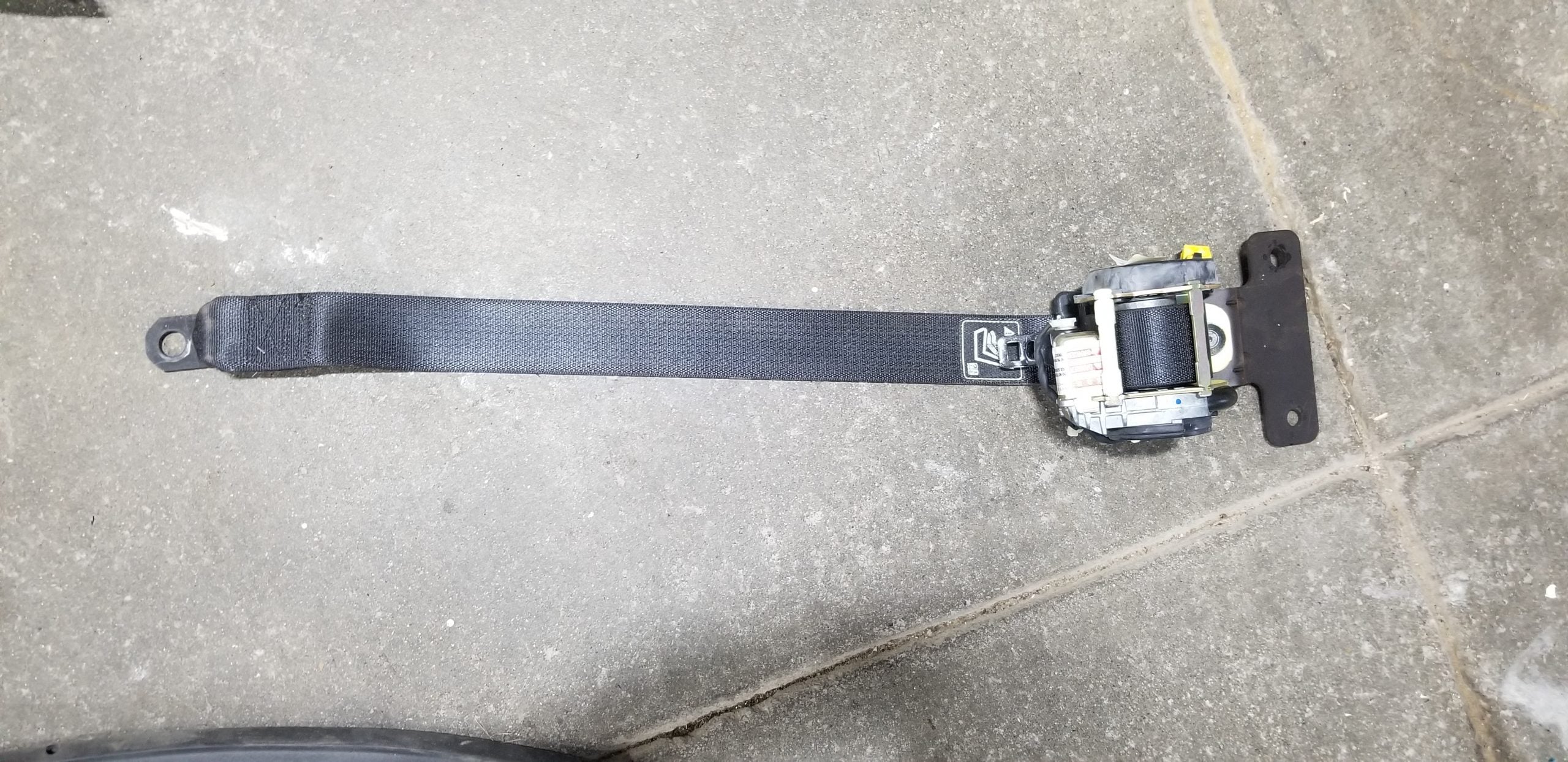 Gen 3 rh seatbelt assm