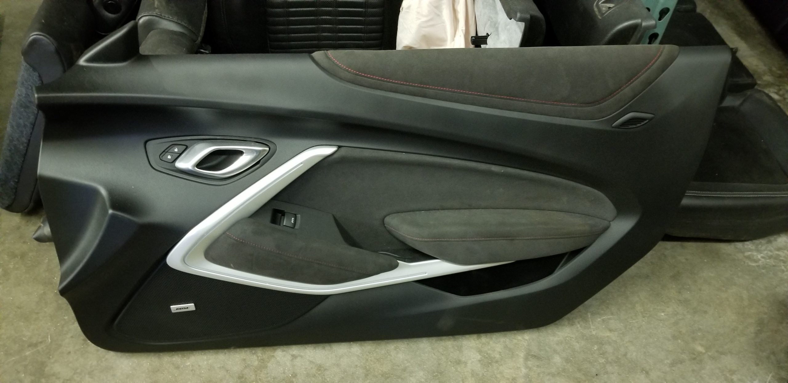2018 ZL1 Camaro Lh door panel