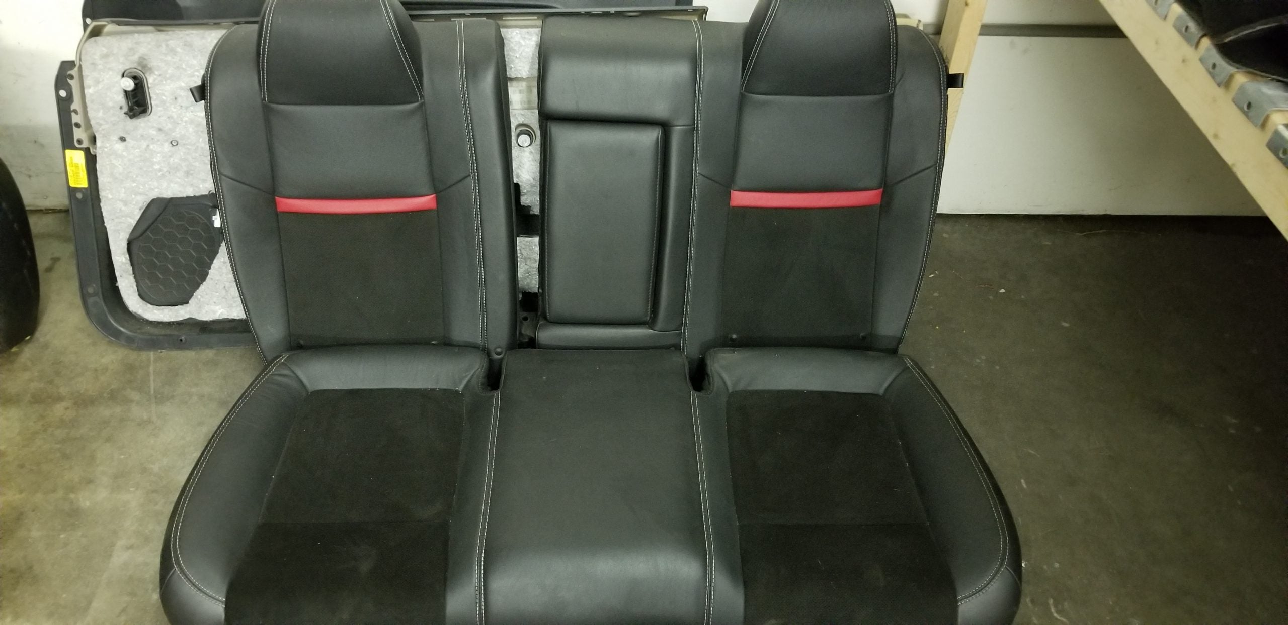 2013 SRT Challenger rear seat