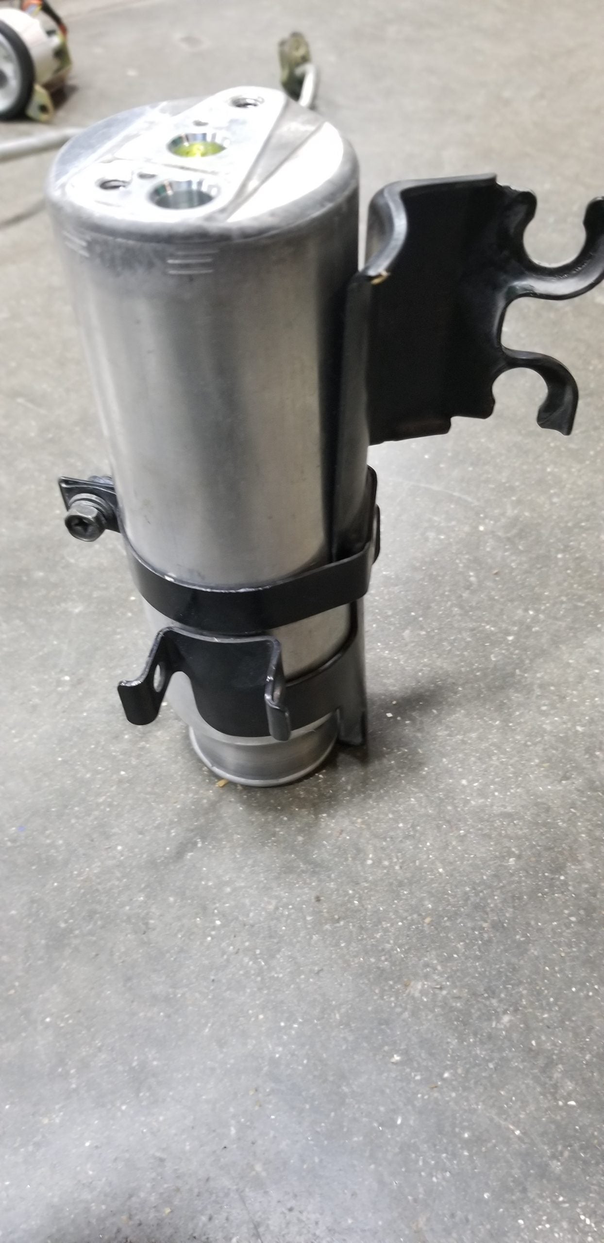 Gen 2 ac accumulator w bracket