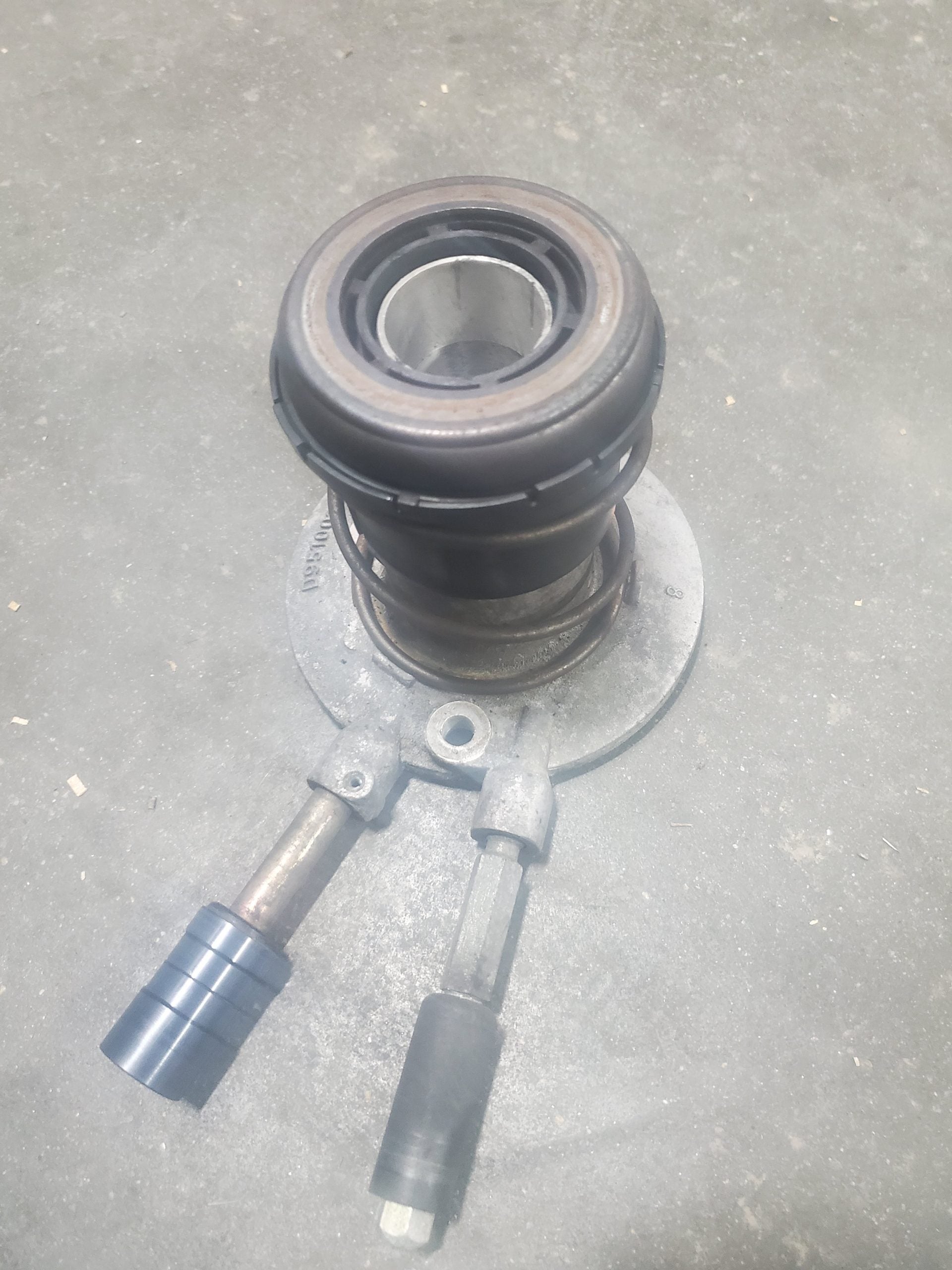Gen.2 slave cylinder