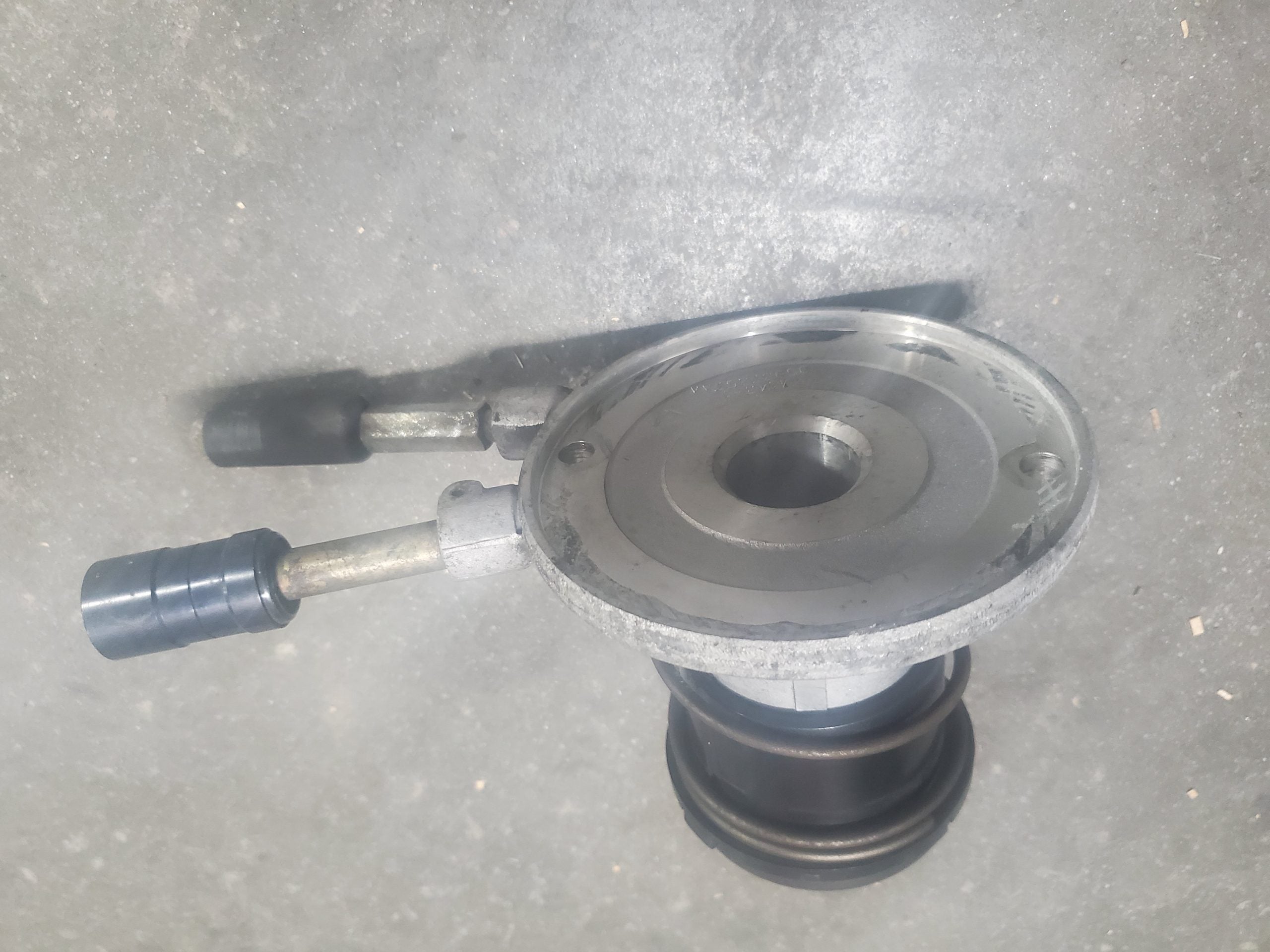 Gen.2 slave cylinder