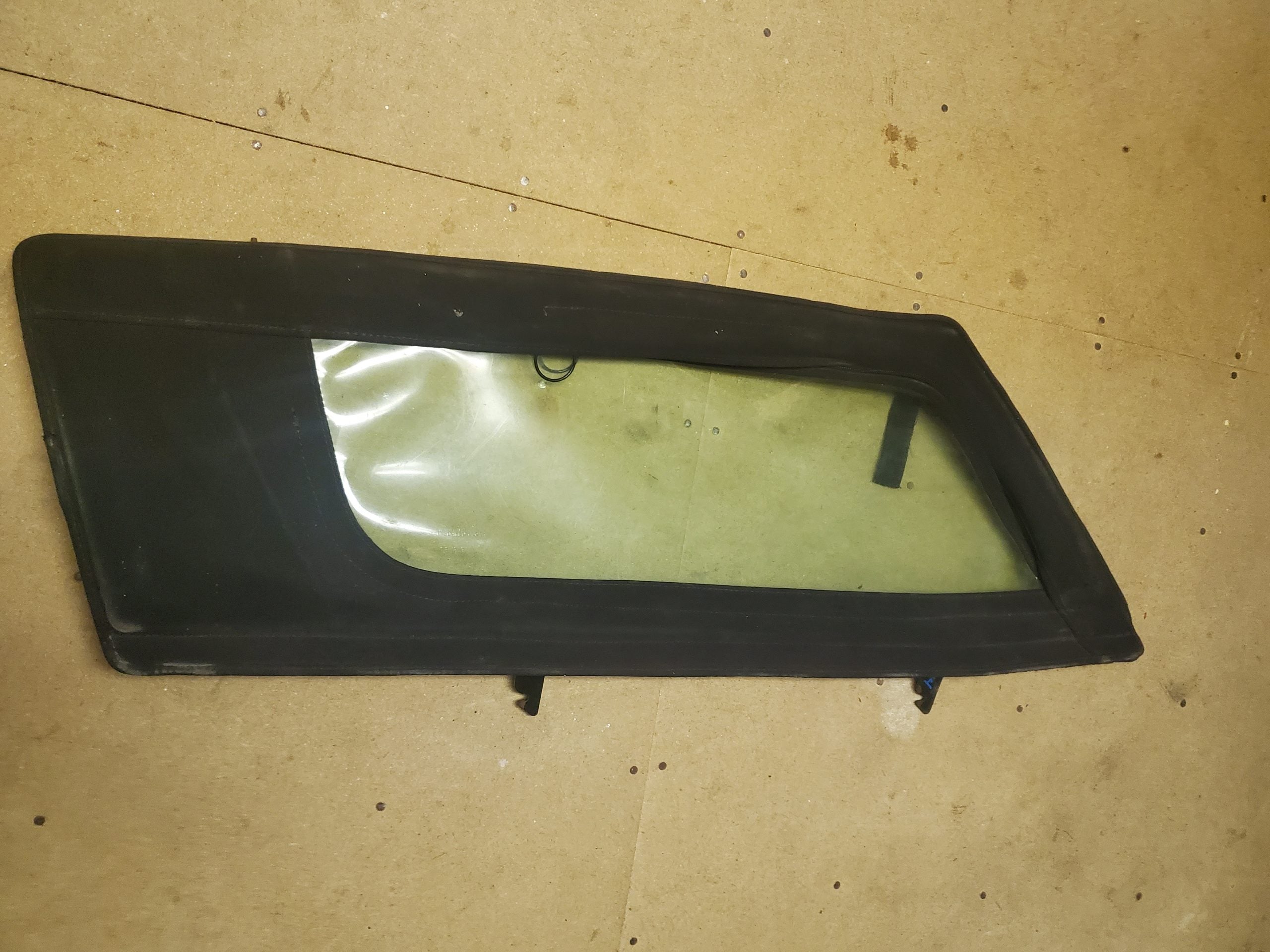 Gen.1 Passenger Window