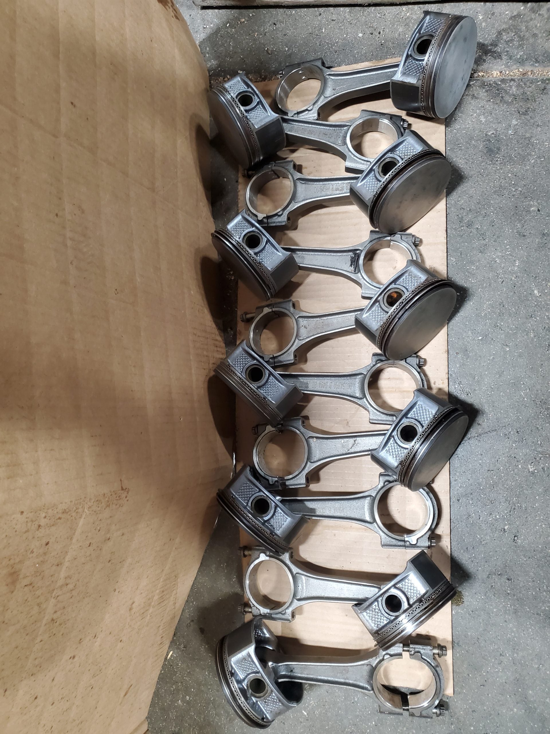 Gen.3 piston and rod set