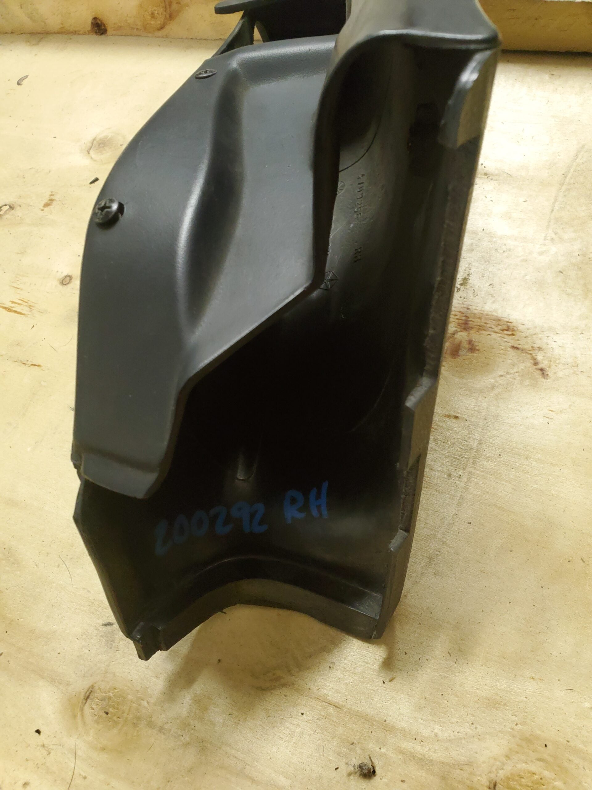 Gen.1 Rh Stanchion Cover