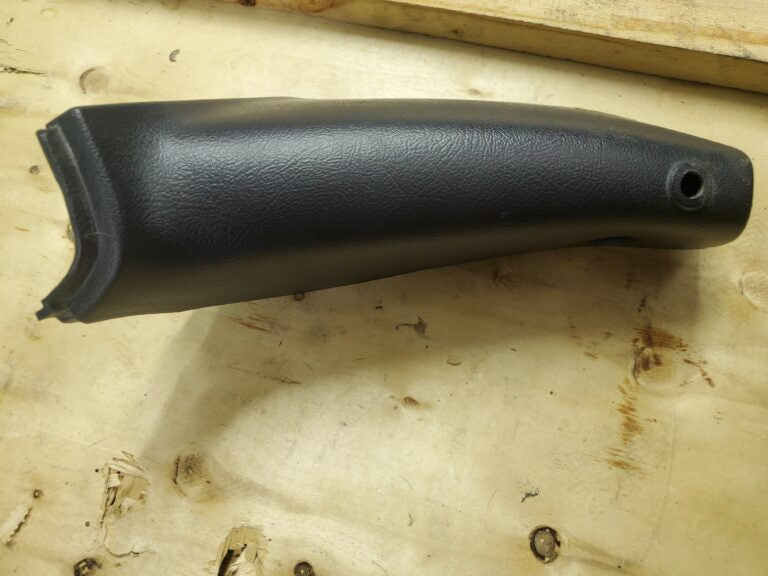 Gen. 1 Rh Stanchion Cover