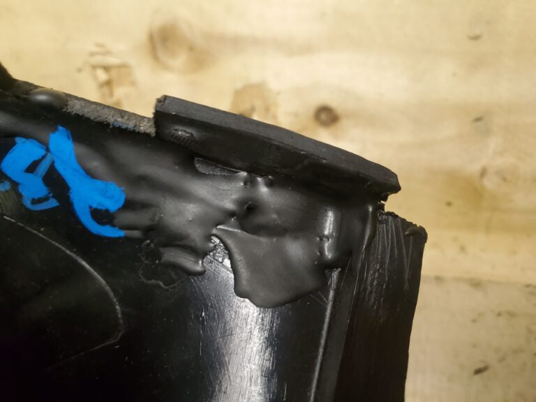 Gen. 1 RH Stanchion Cover
