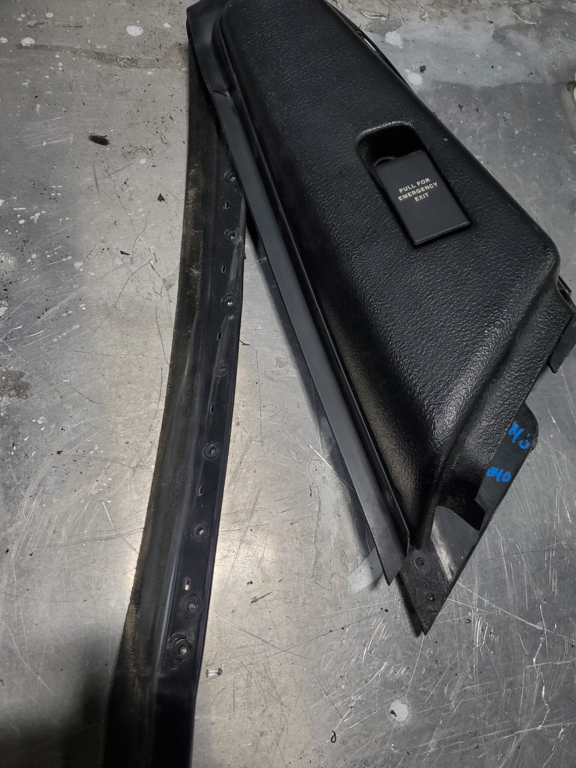 Gen.2 RH Stanchion