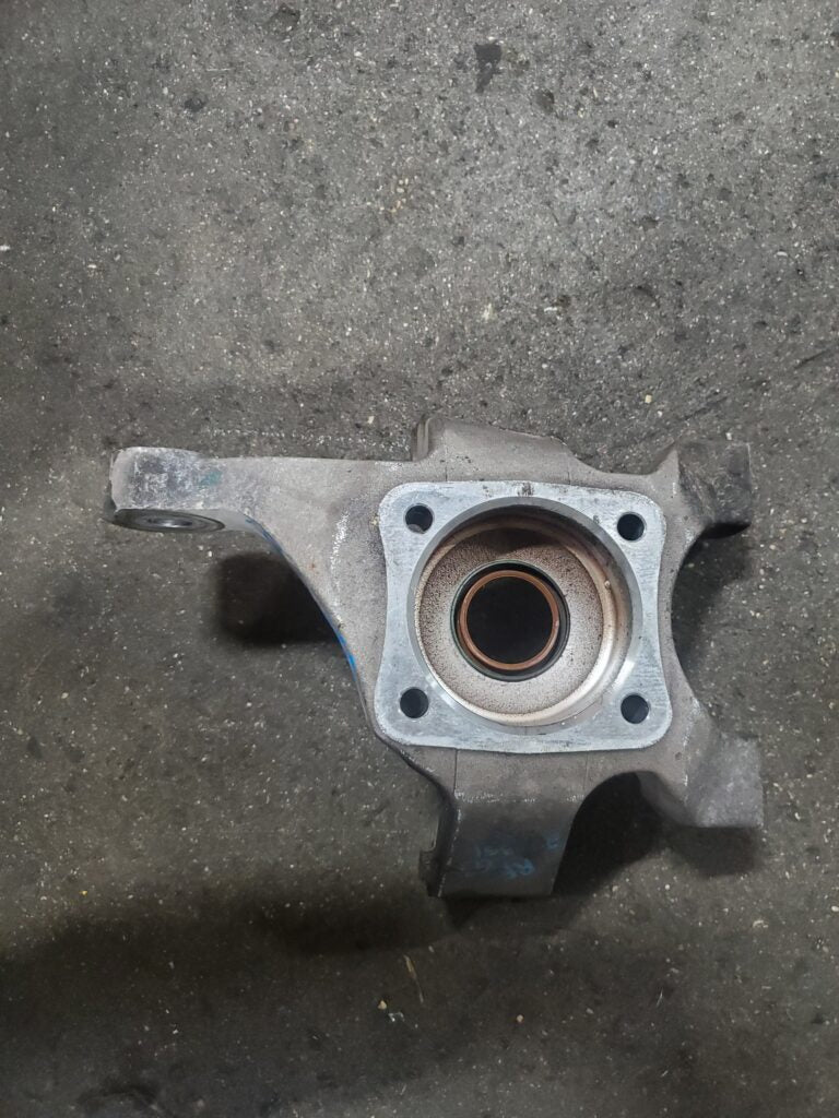 Gen.3 Right Front Knuckle