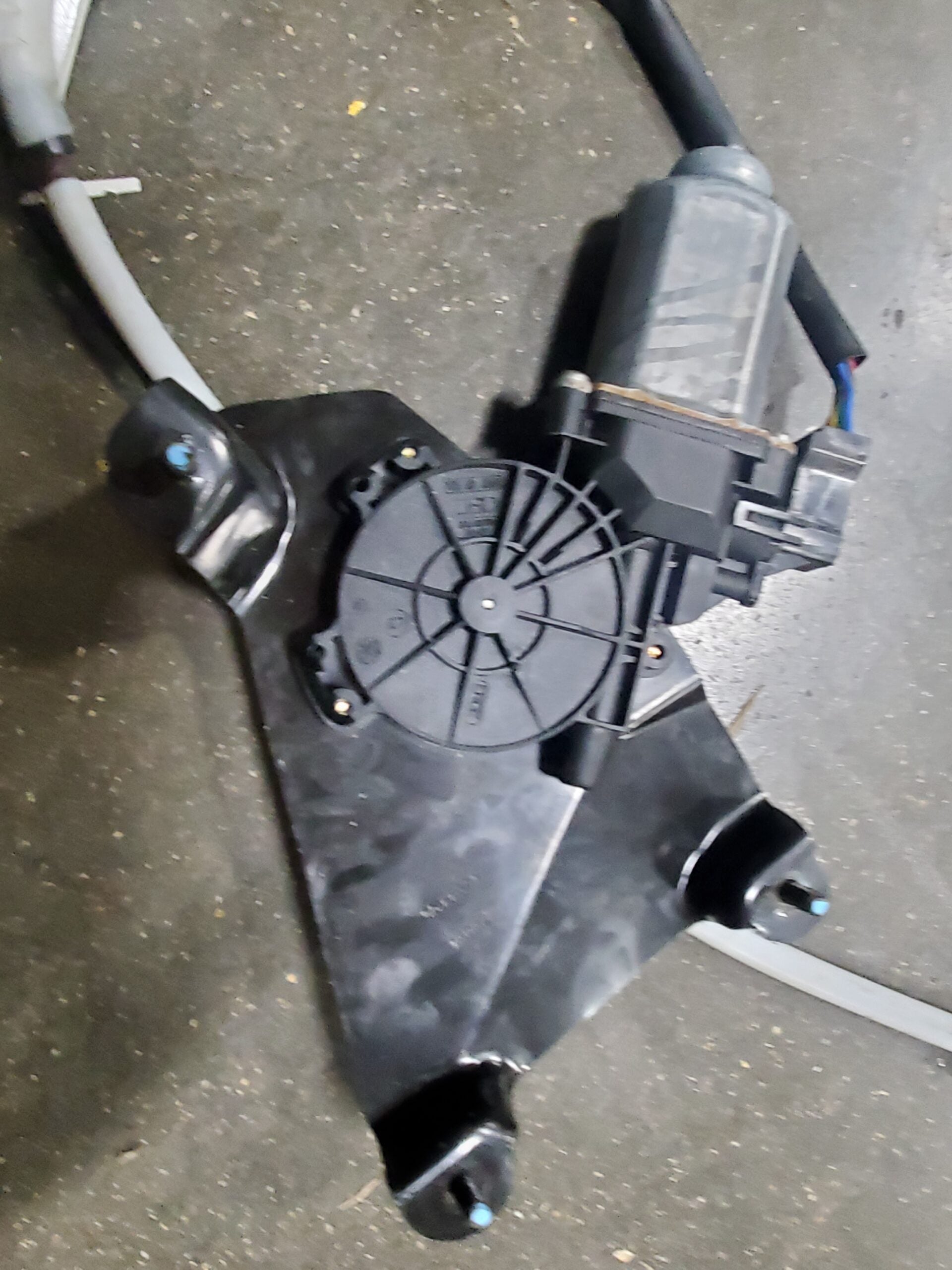 Gen.3 LH Window Regulator