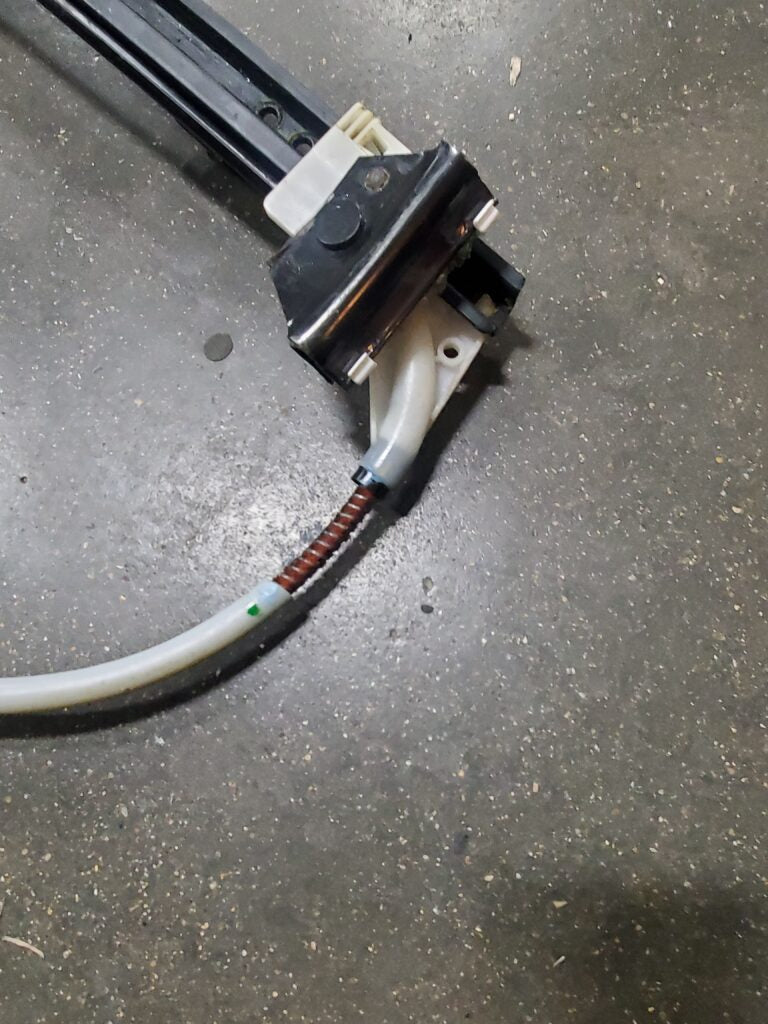 Gen.3 LH Window Regulator