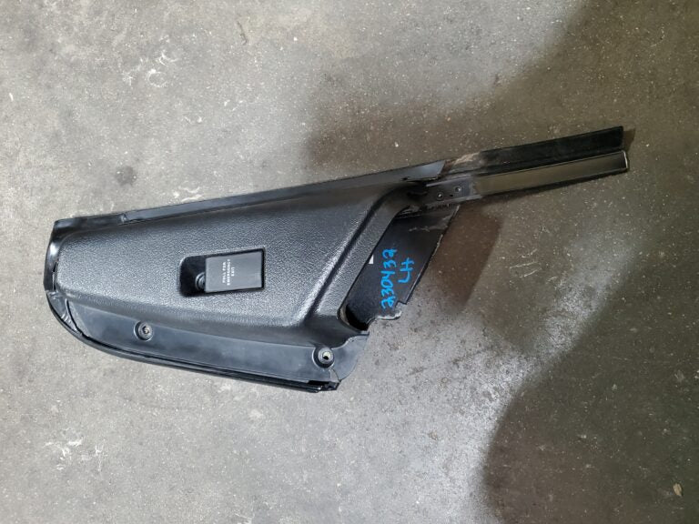 Gen.2 LH Stanchion Cover
