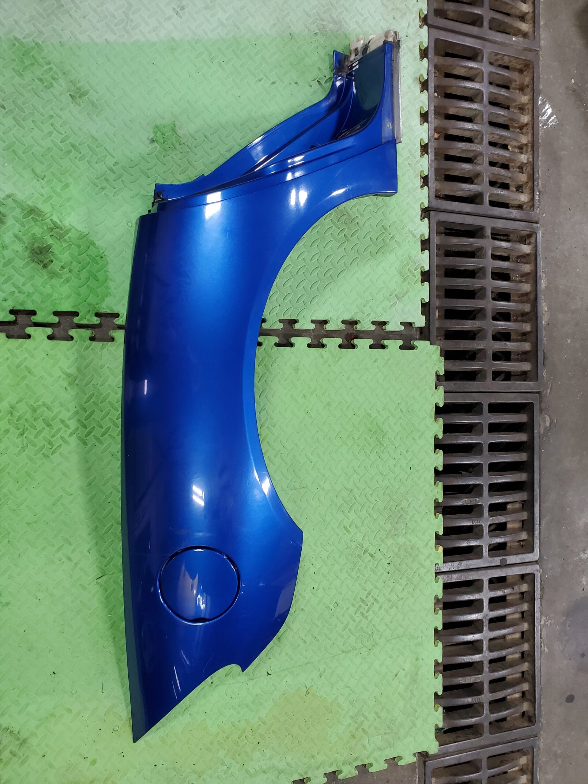 Gen.3 RH Quarter Skin