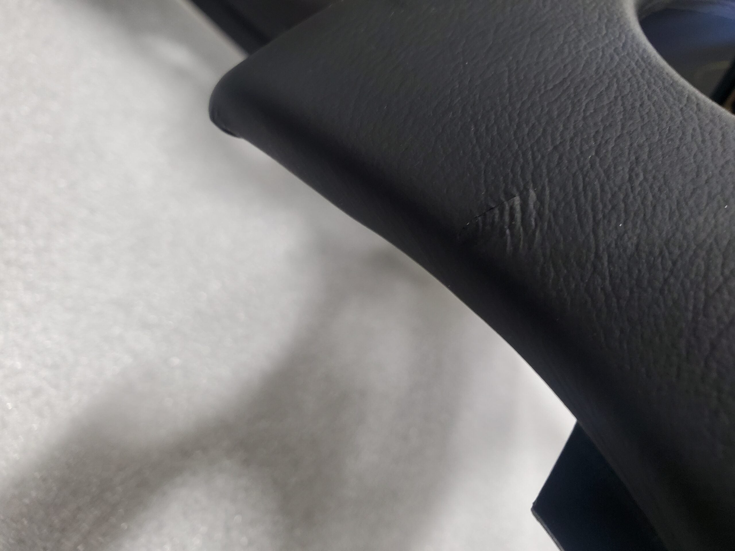 Gen.5 LH upper Dash Pad