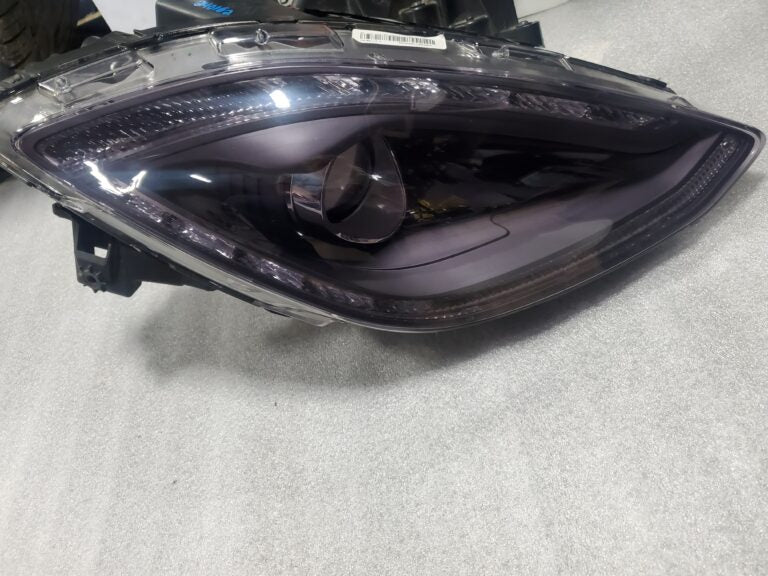 Gen.5 RH Headlight