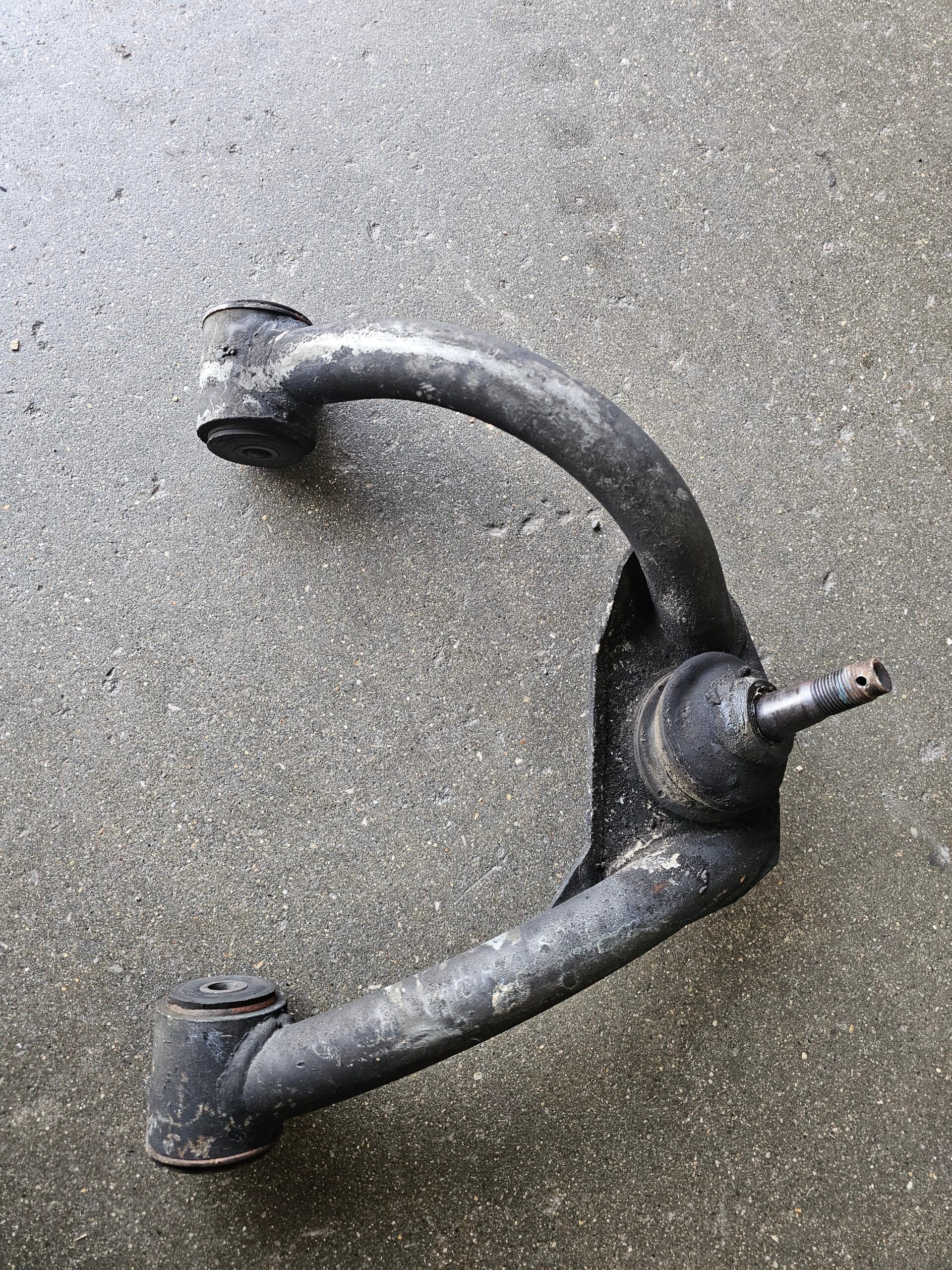 Gen.1 Upper LH Rear Control Arm