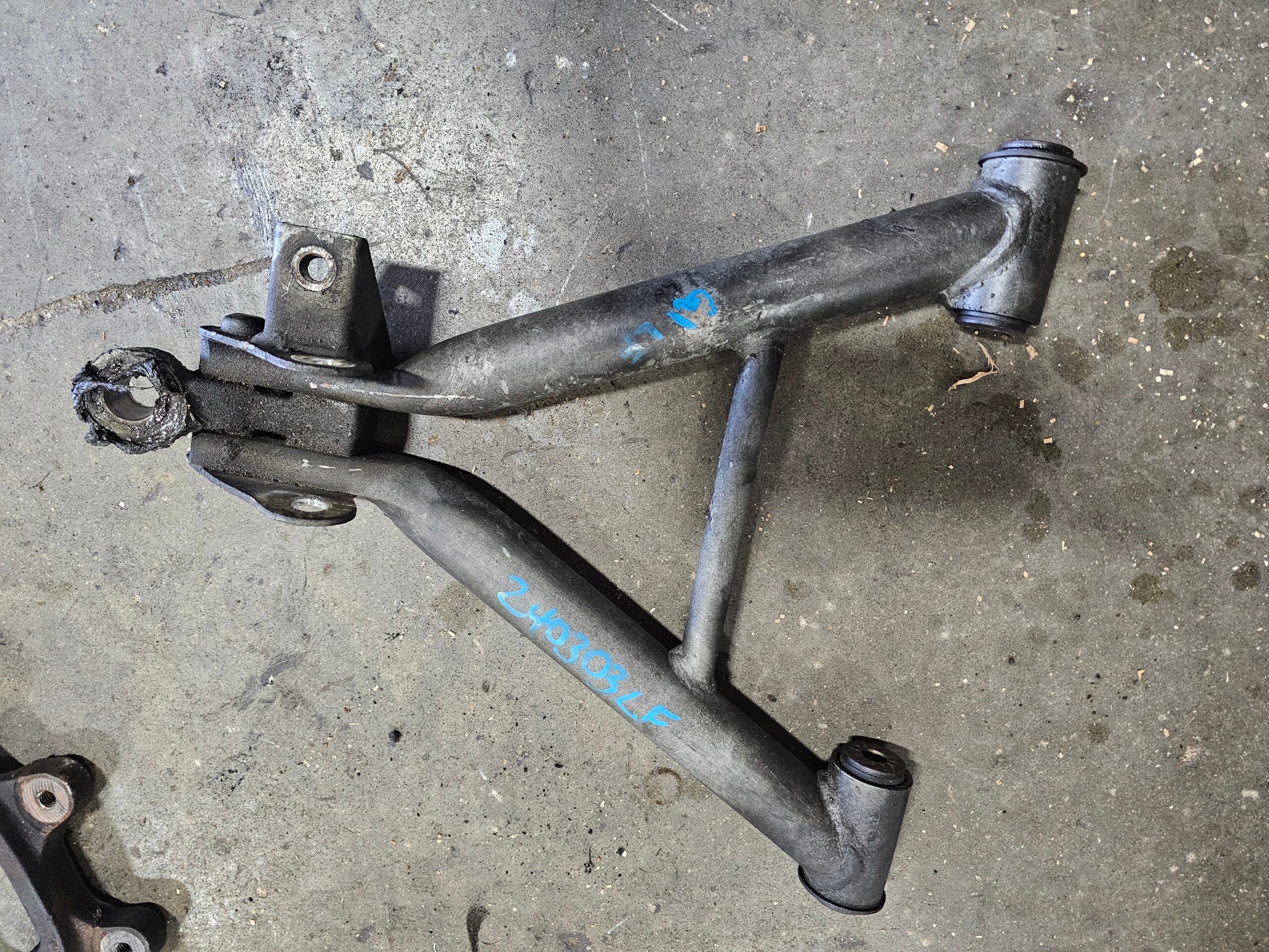 Gen.1 Lower LH Front Control Arm