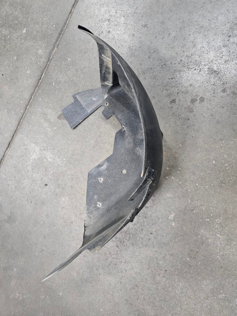 Gen.1 LH wheel Liner
