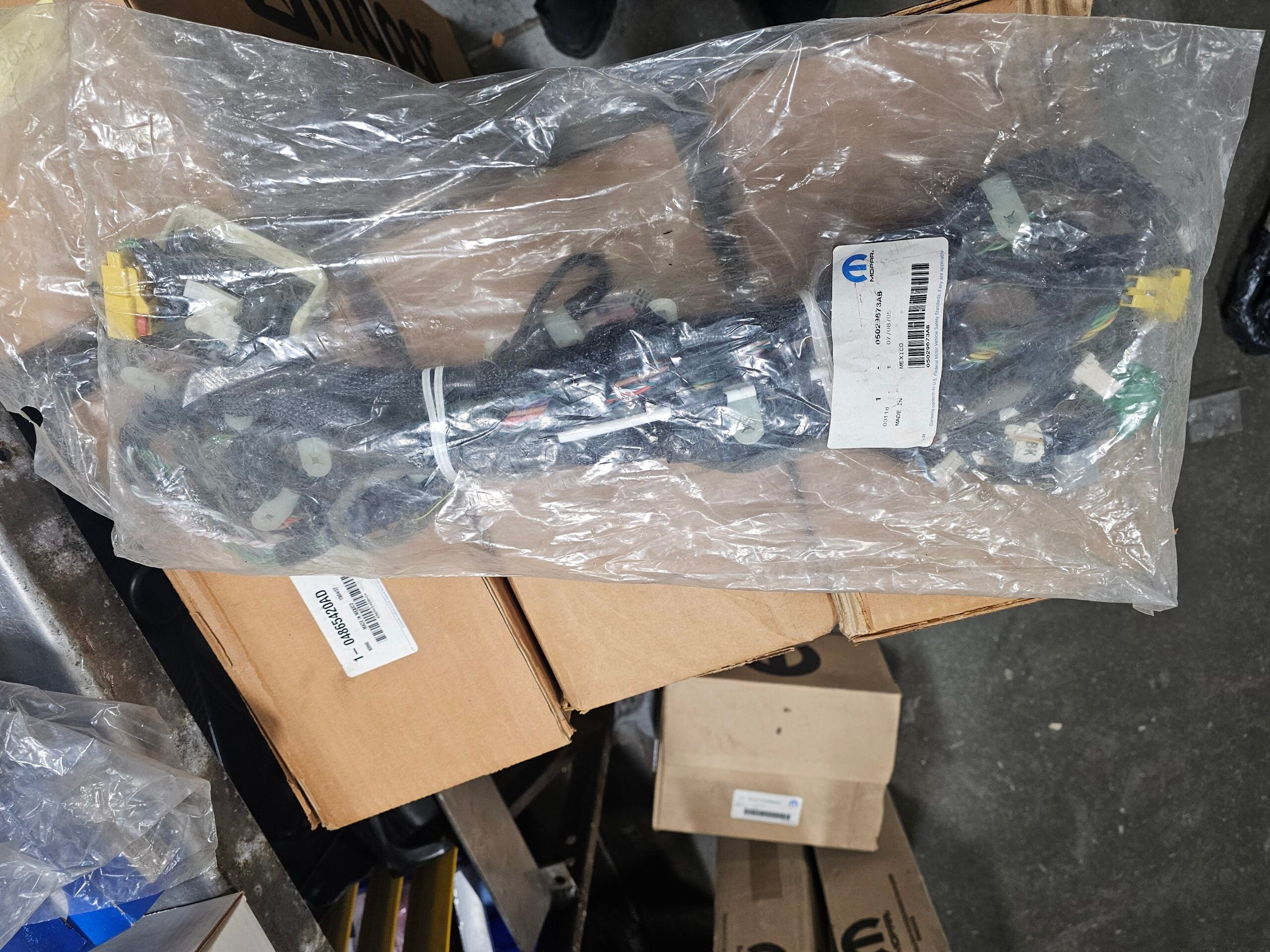 Gen.3 NIB Body Harness