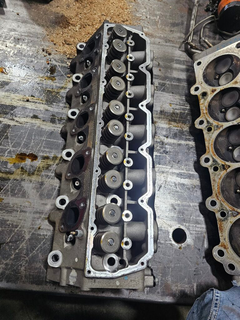 Gen.1 cylinder head