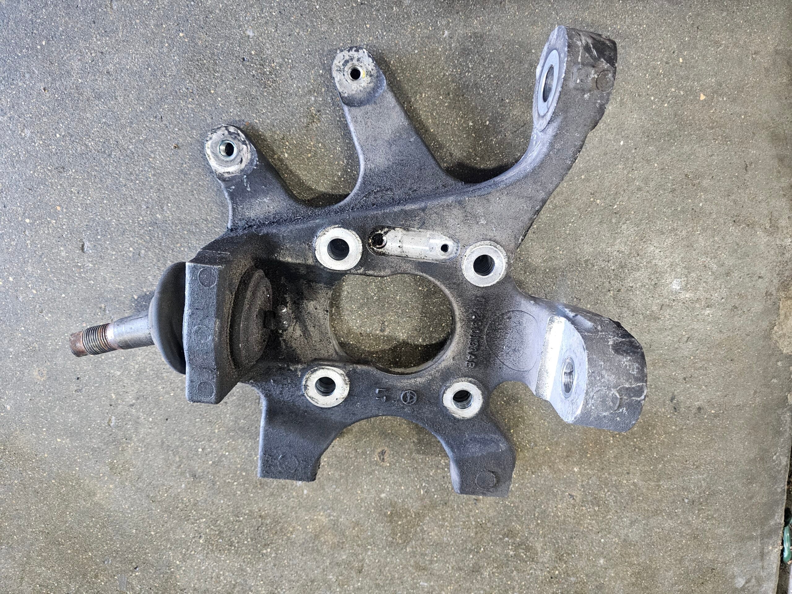 Gen.3 Left Rear Knuckle