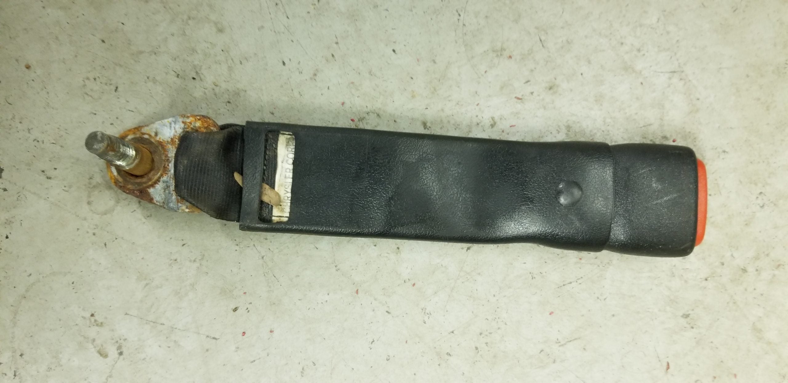gen 2 rh seat belt buckle