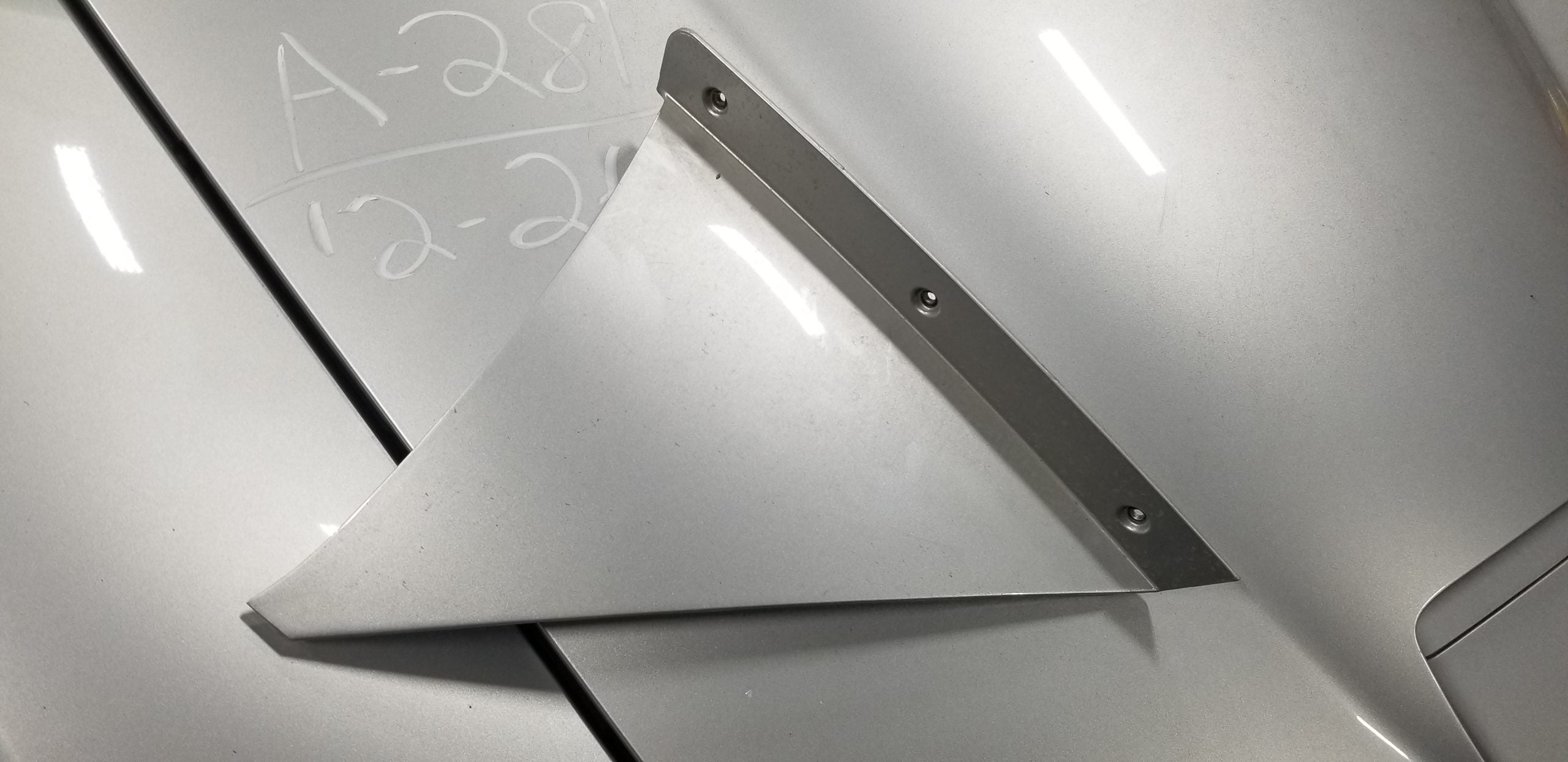 Gen 3 rh hinge cover