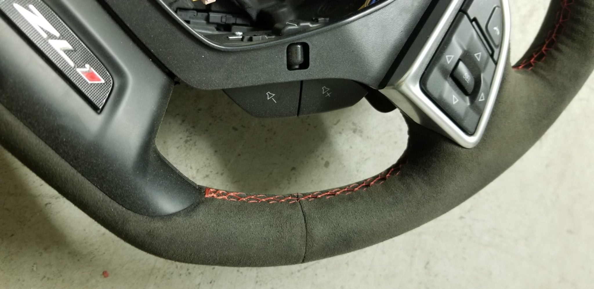 2018 ZL1 Camaro steering wheel