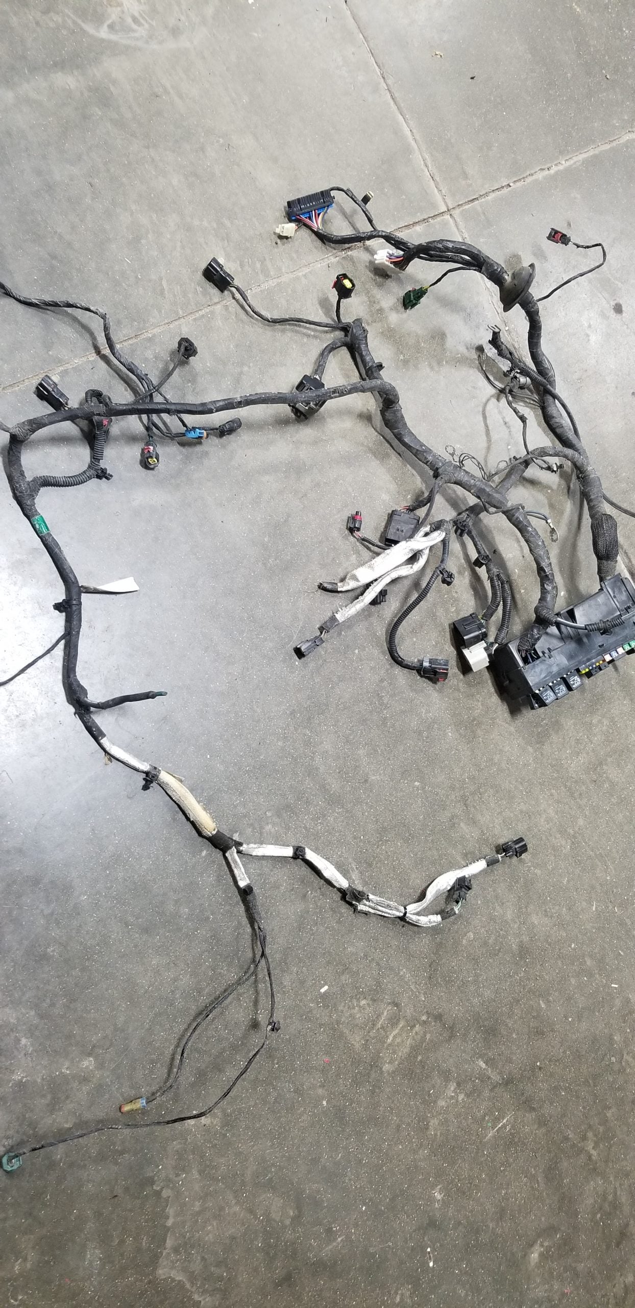 Gen 3 under hood harness