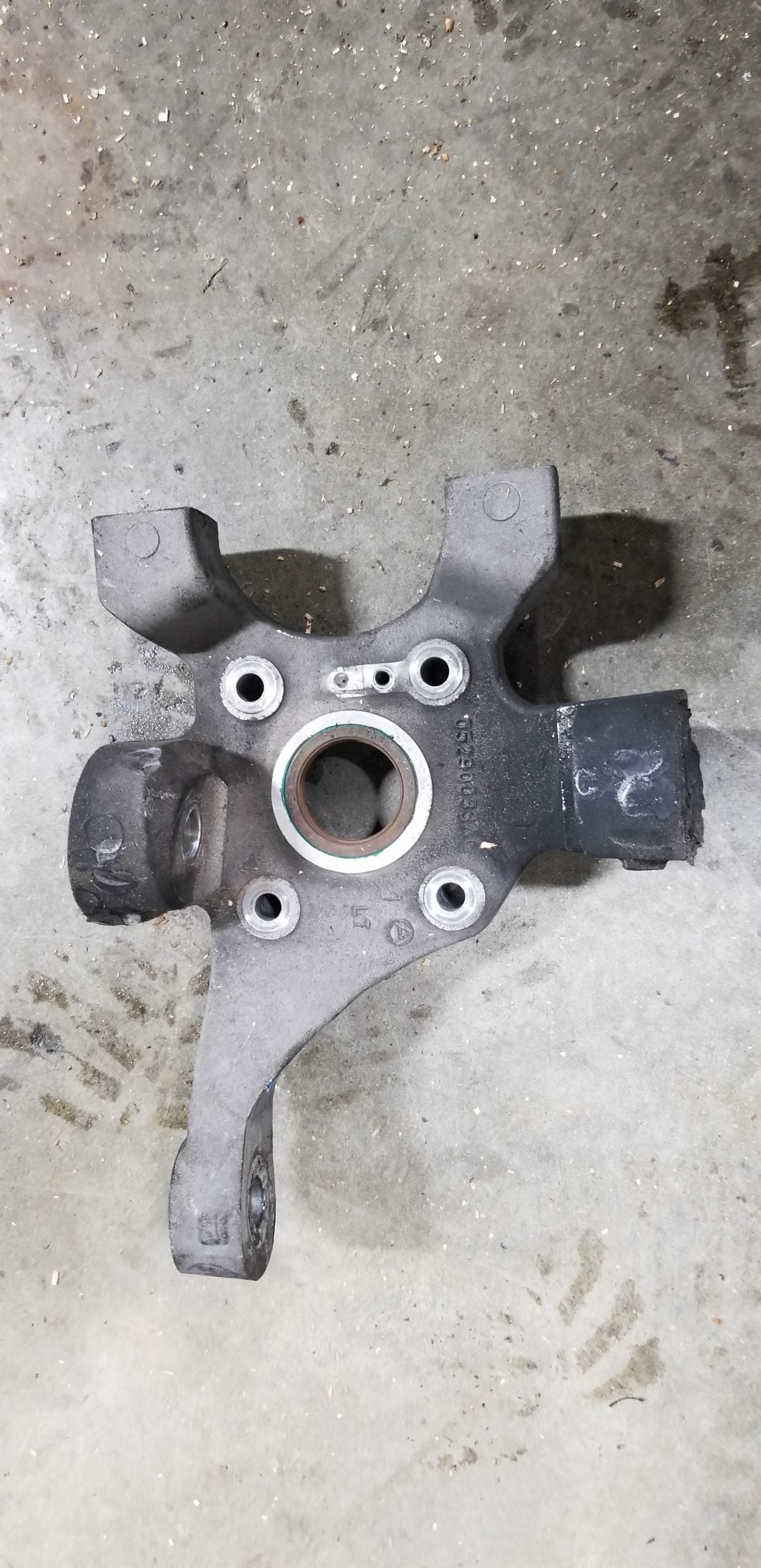 Gen 3-5 left front knuckle