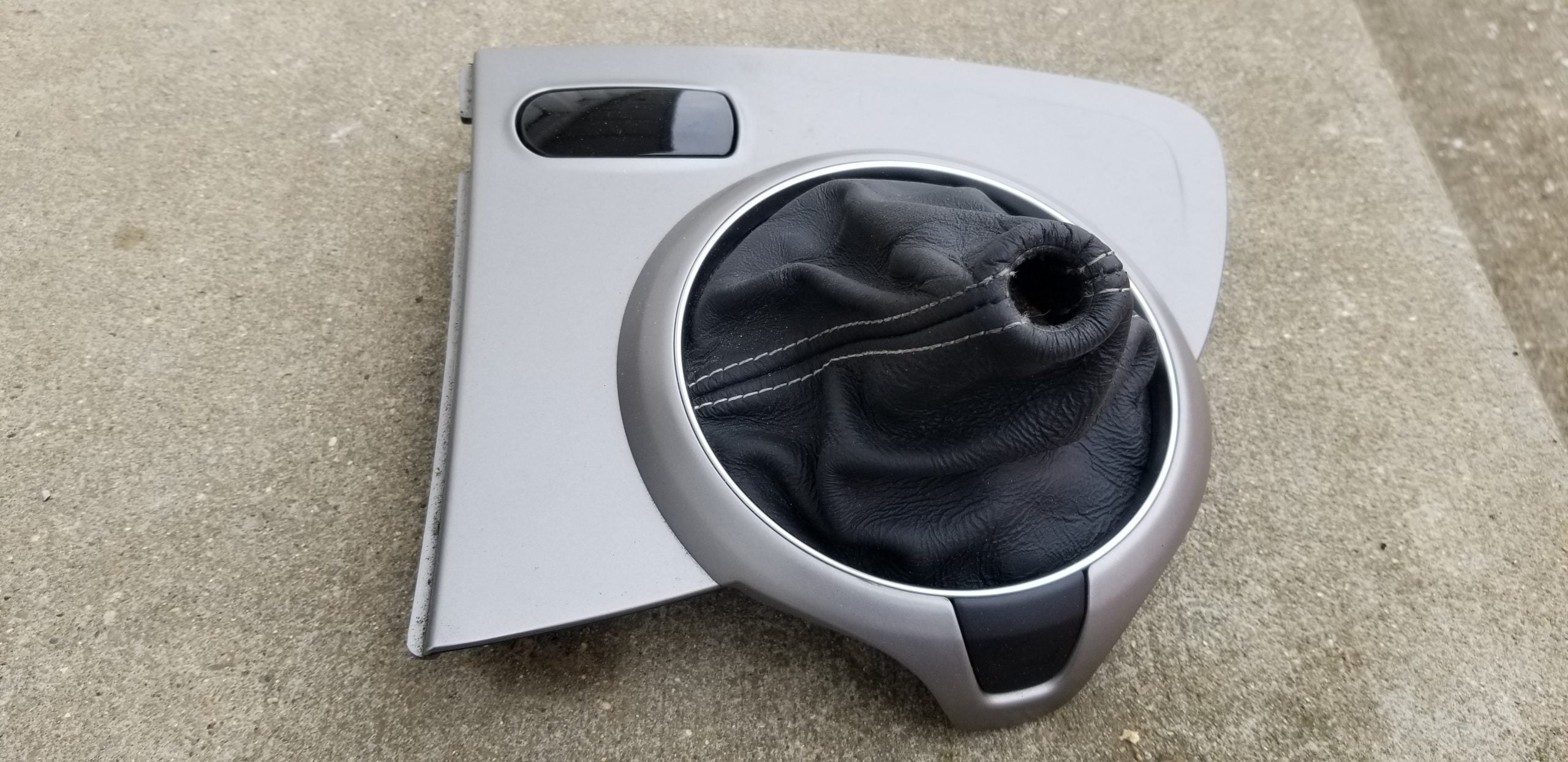 Gen 5 shifter bezel