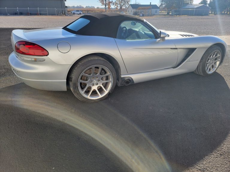 2003 Dodge Viper