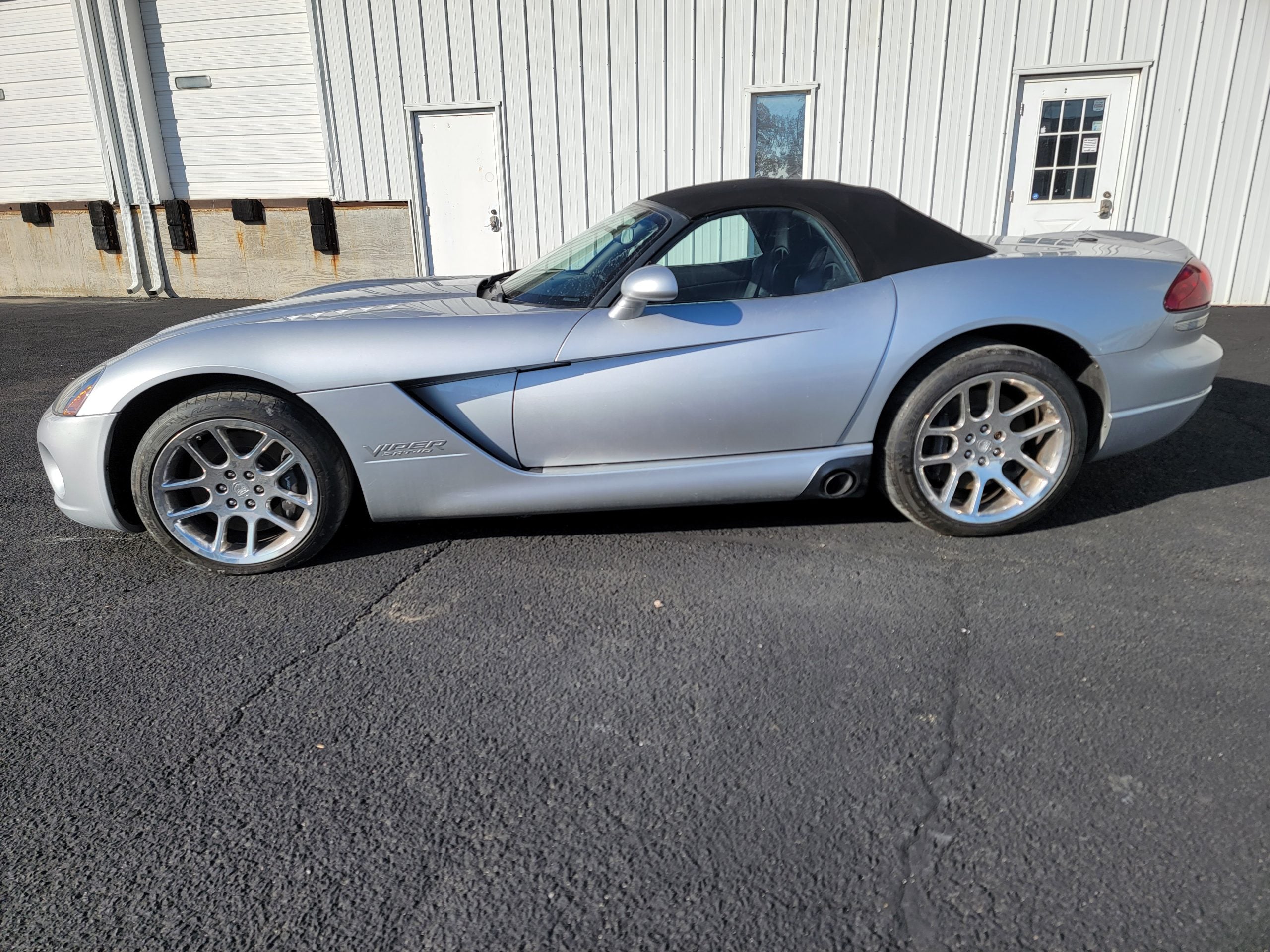 2003 Dodge Viper