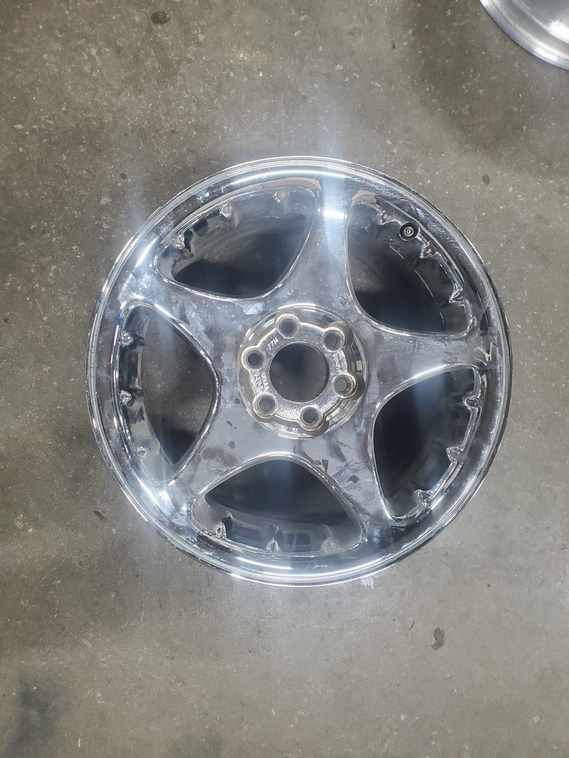 Gen.2 chrome 5 spoke