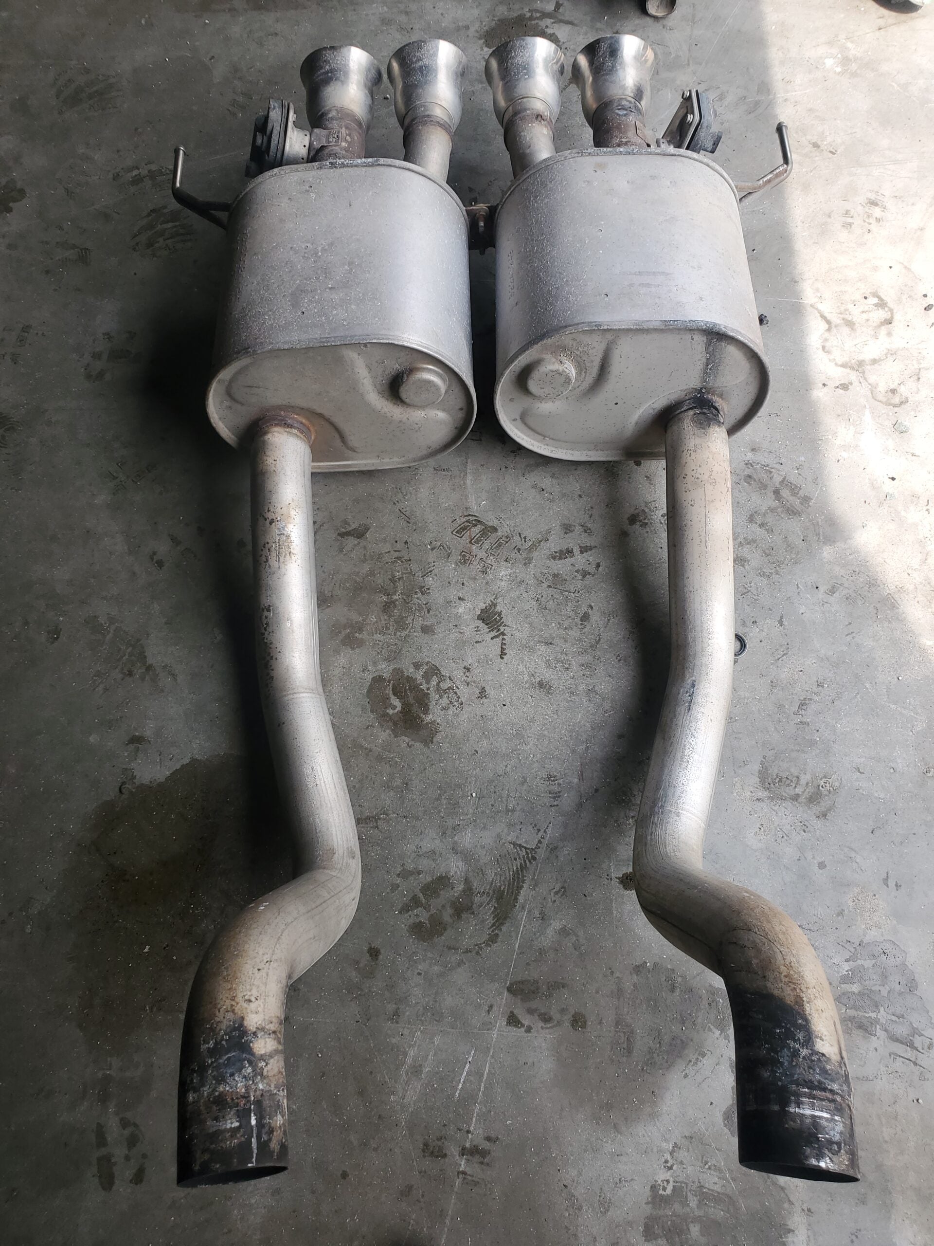 2016 Z06 Corvette mufflers and tips