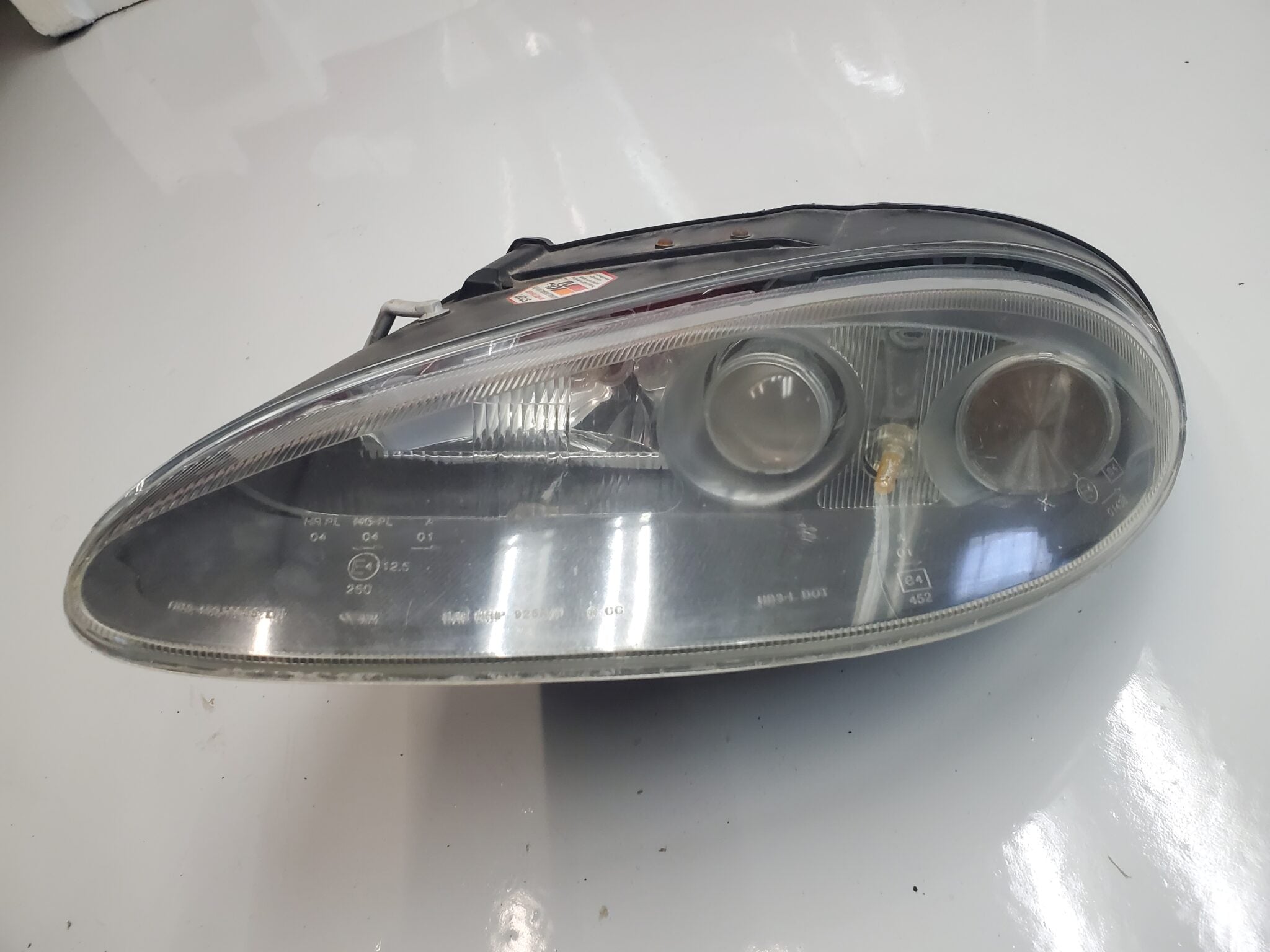 Gen.1 LH Headlight