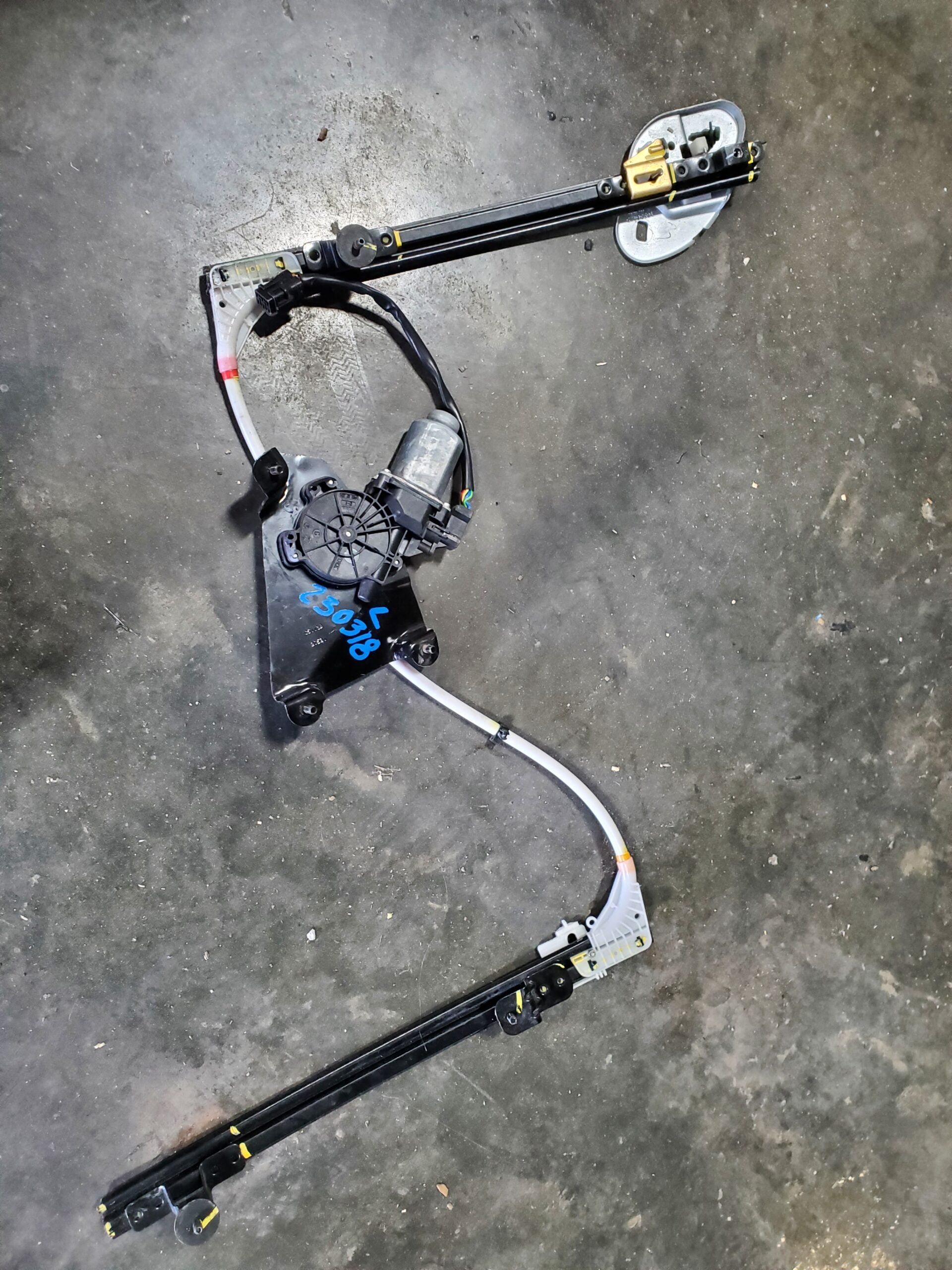 Gen.4 LH Window Regulator