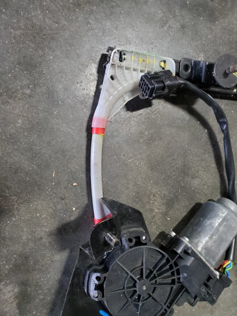 Gen.4 LH Window Regulator