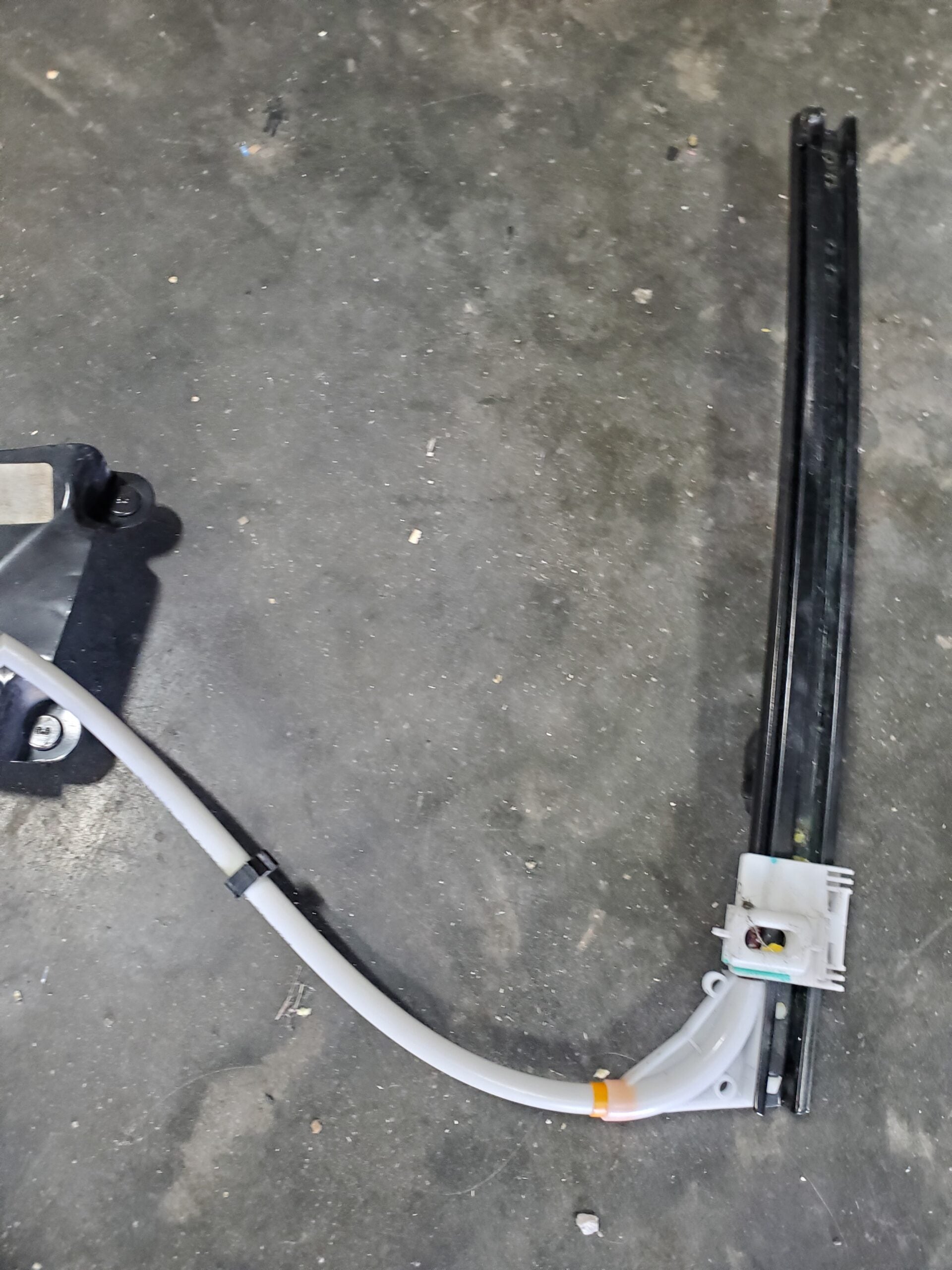 Gen.4 LH Window Regulator