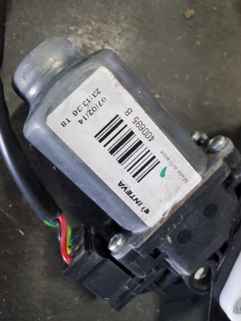 Gen.4 LH Window Regulator