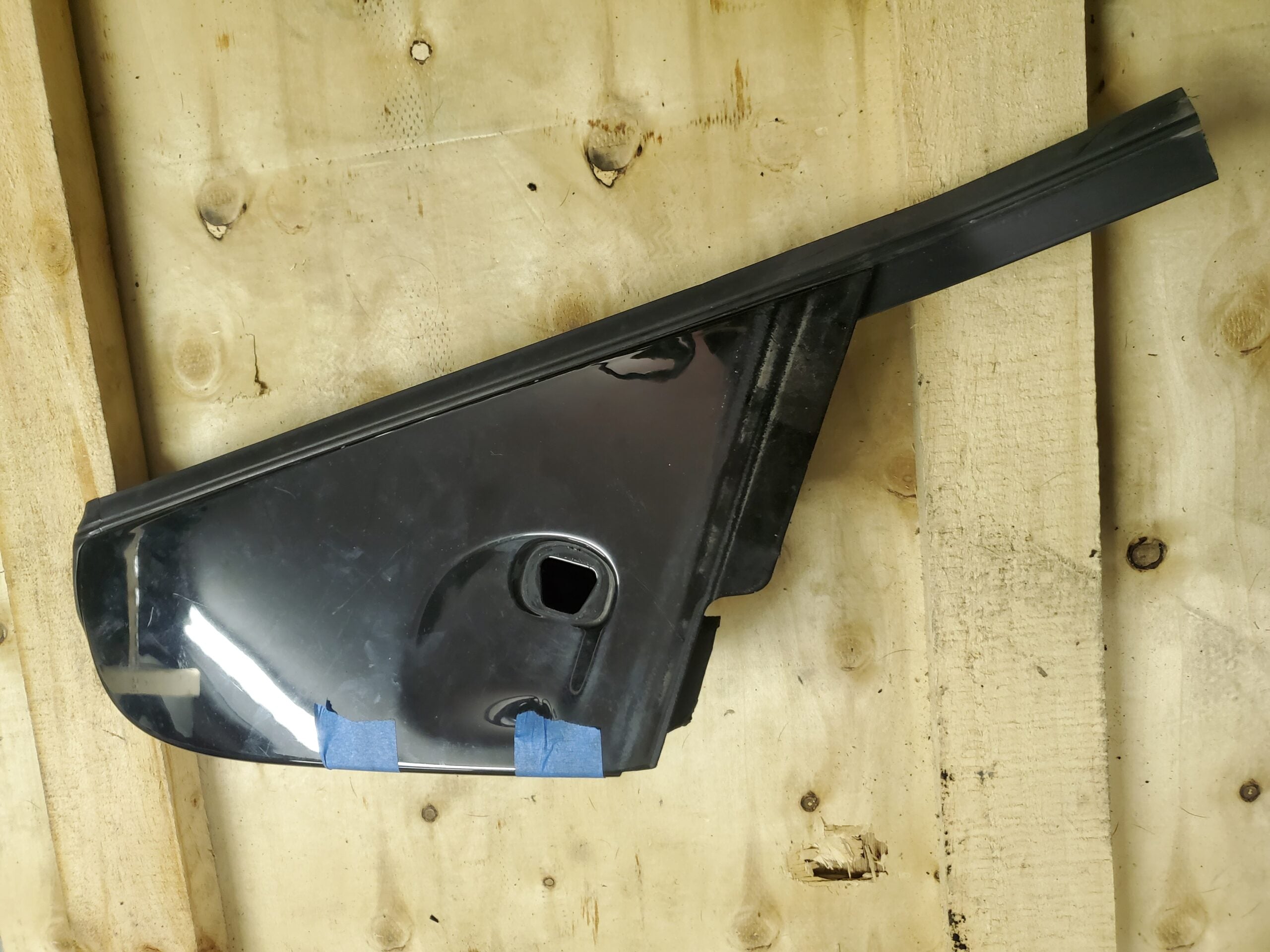 Gen. 2 GTS Rh Stanchion Cover