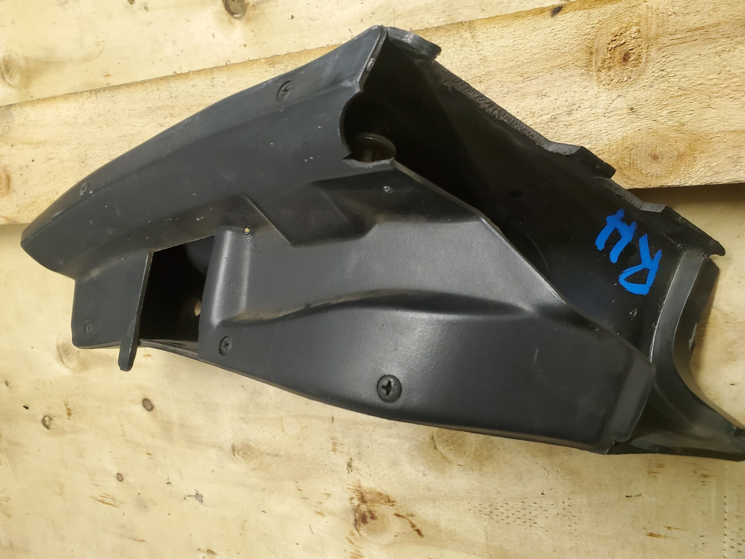Gen. 1 RH Stanchion Cover