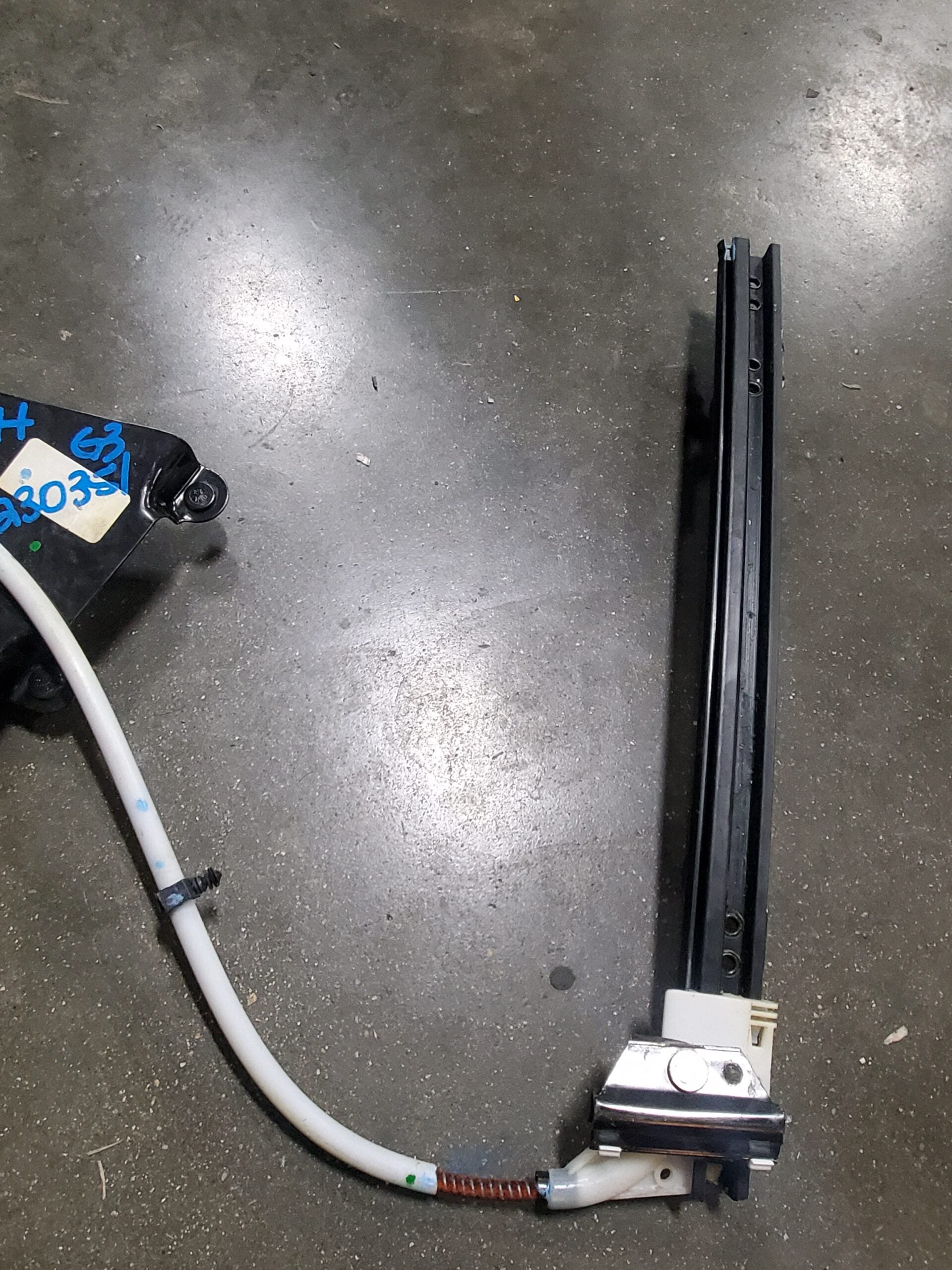 Gen.3 LH Window Regulator