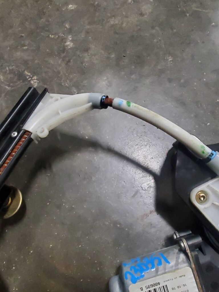 Gen.3 LH Window Regulator