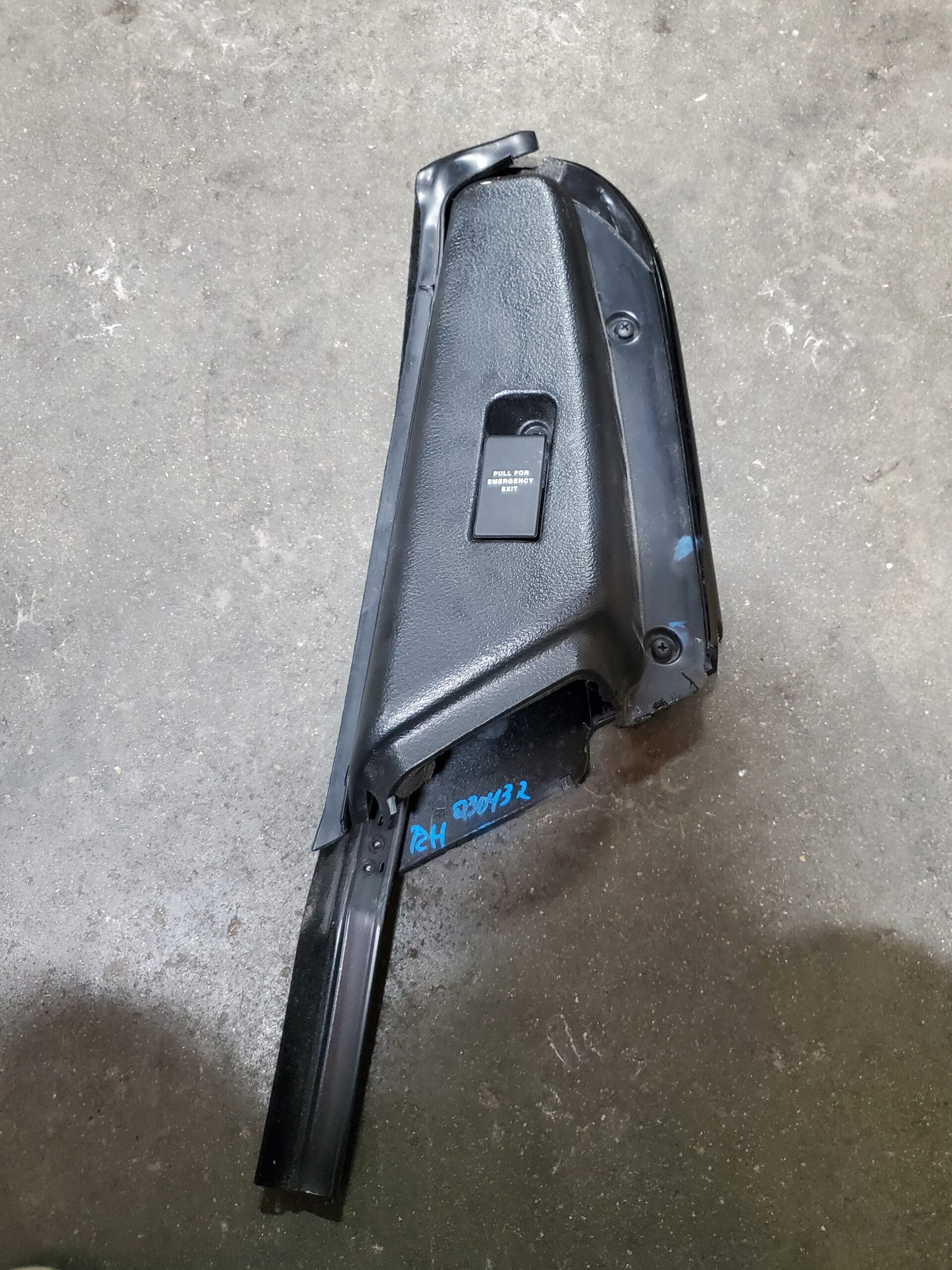 Gen.2 RH Stanchion Cover