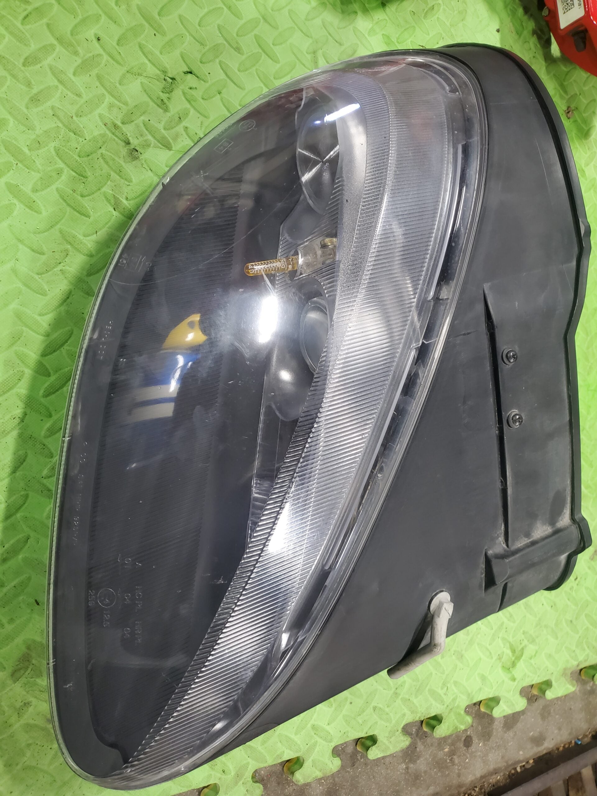 Gen.1 RH Headlight
