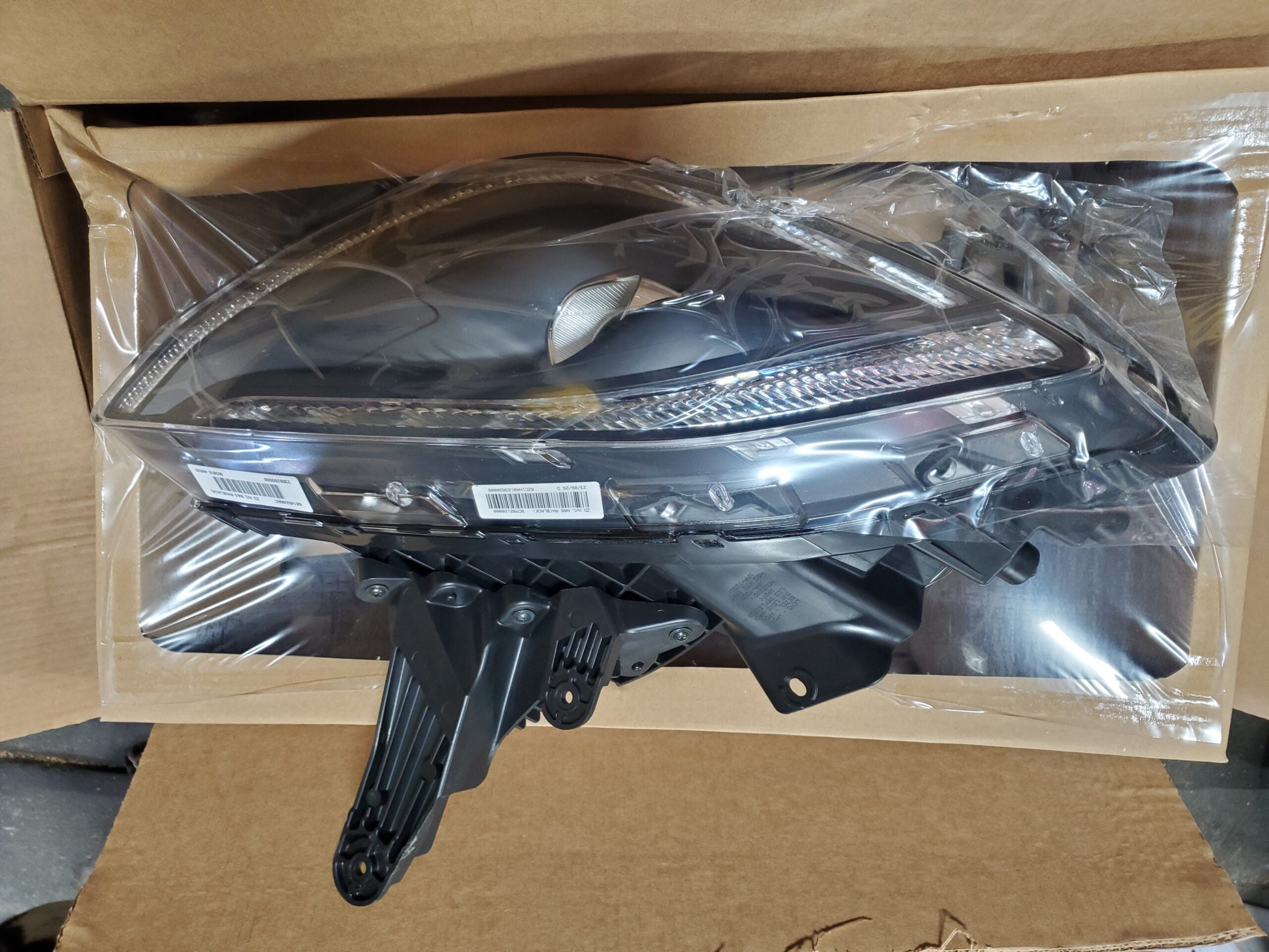 Gen.5 NEW RH Headlight