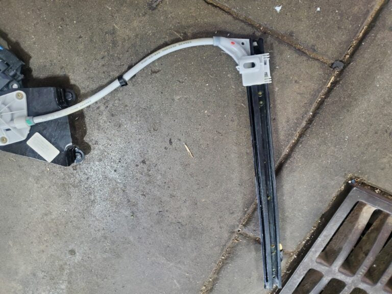 Gen.3 RH Window Regulator