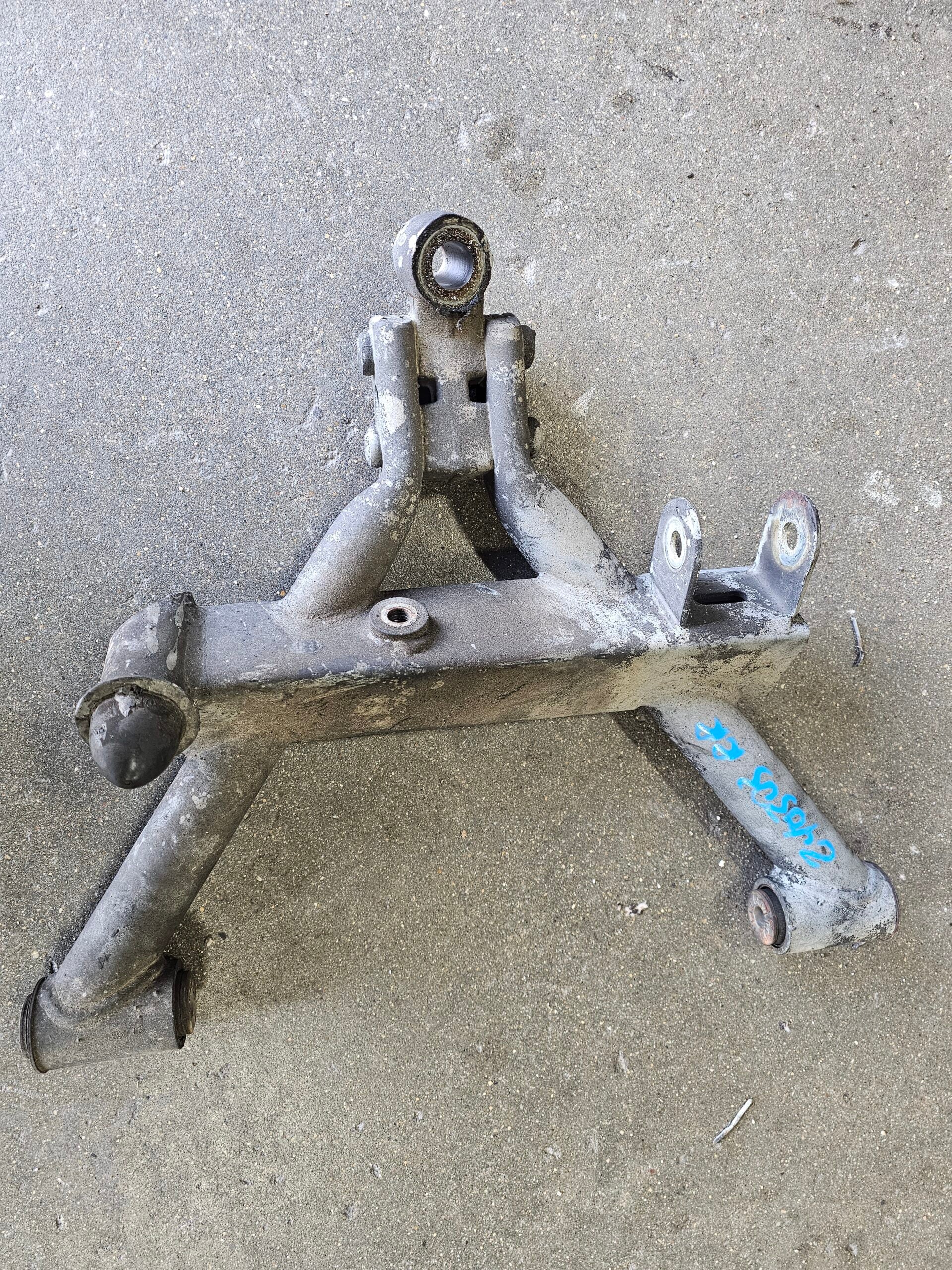 Gen.1 RH Lower Rear Control Arm